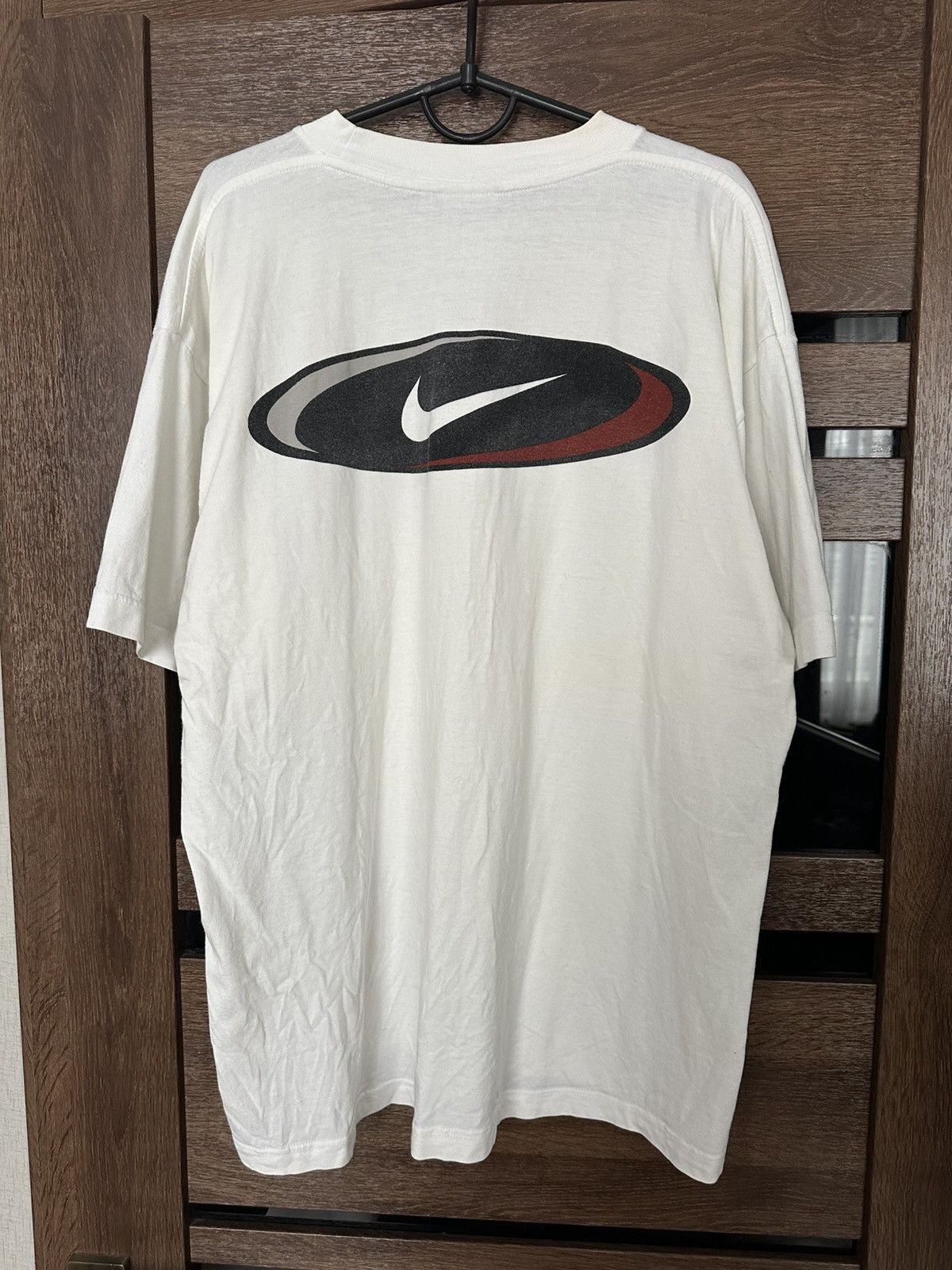 Nike Nike Vintage Big Logo Swoosh T-Shirt Tee 90s Size US L / EU 52-54 / 3 - 2 Thumbnail