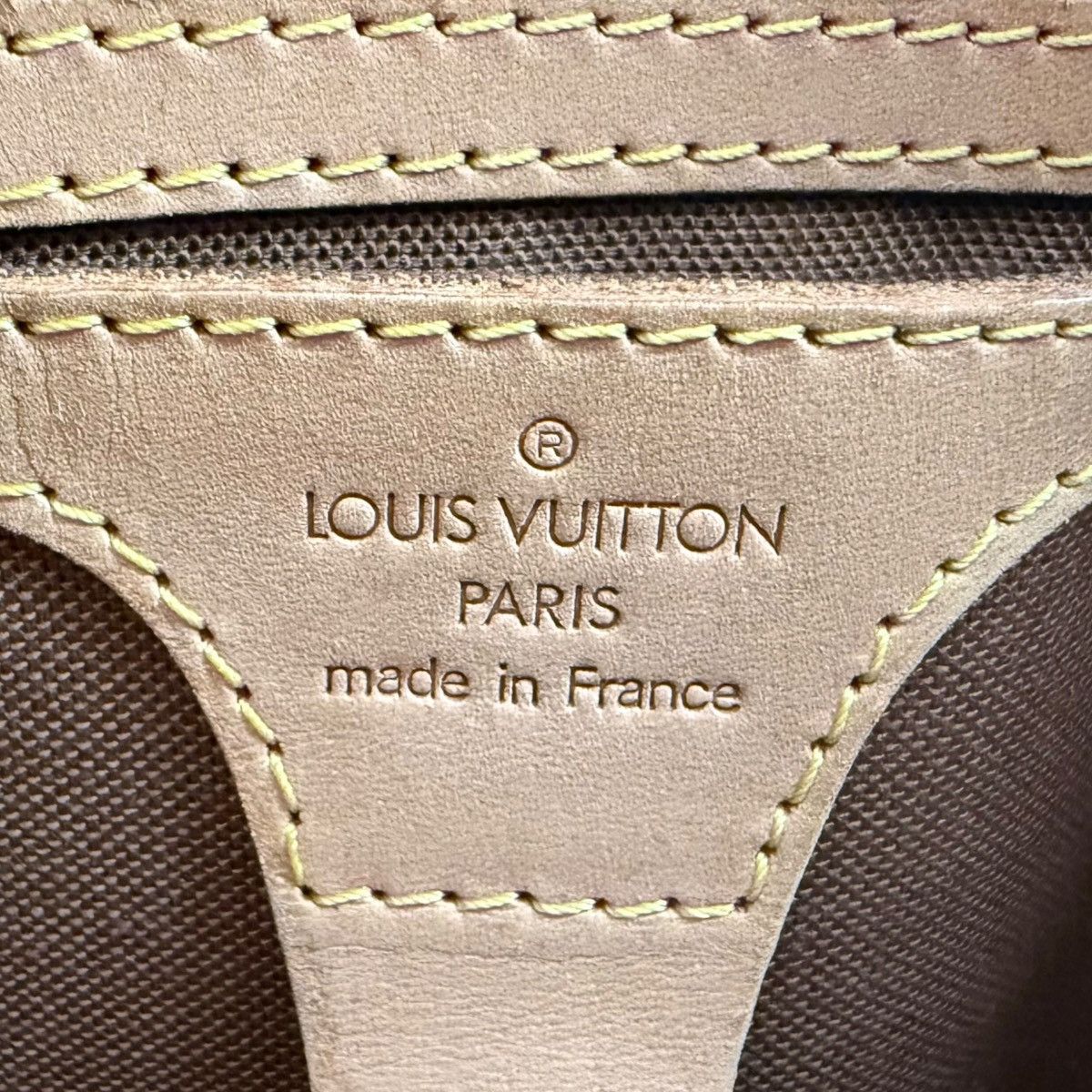 Louis Vuitton Louis Vuitton Monogram Ellipse PM Handbag Size ONE SIZE - 7 Thumbnail