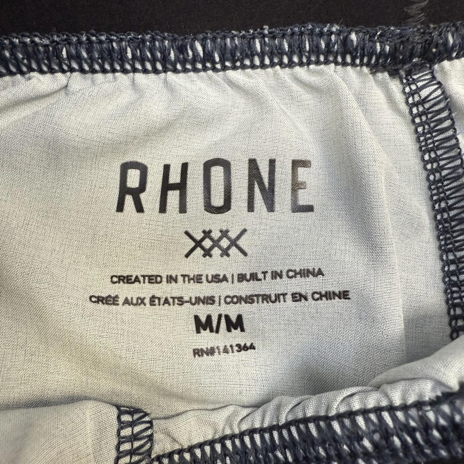 Rhone Rhone Shorts Mens M Black Camo Activewear Zip Pocket Gym Size US 32 / EU 48 - 2 Thumbnail