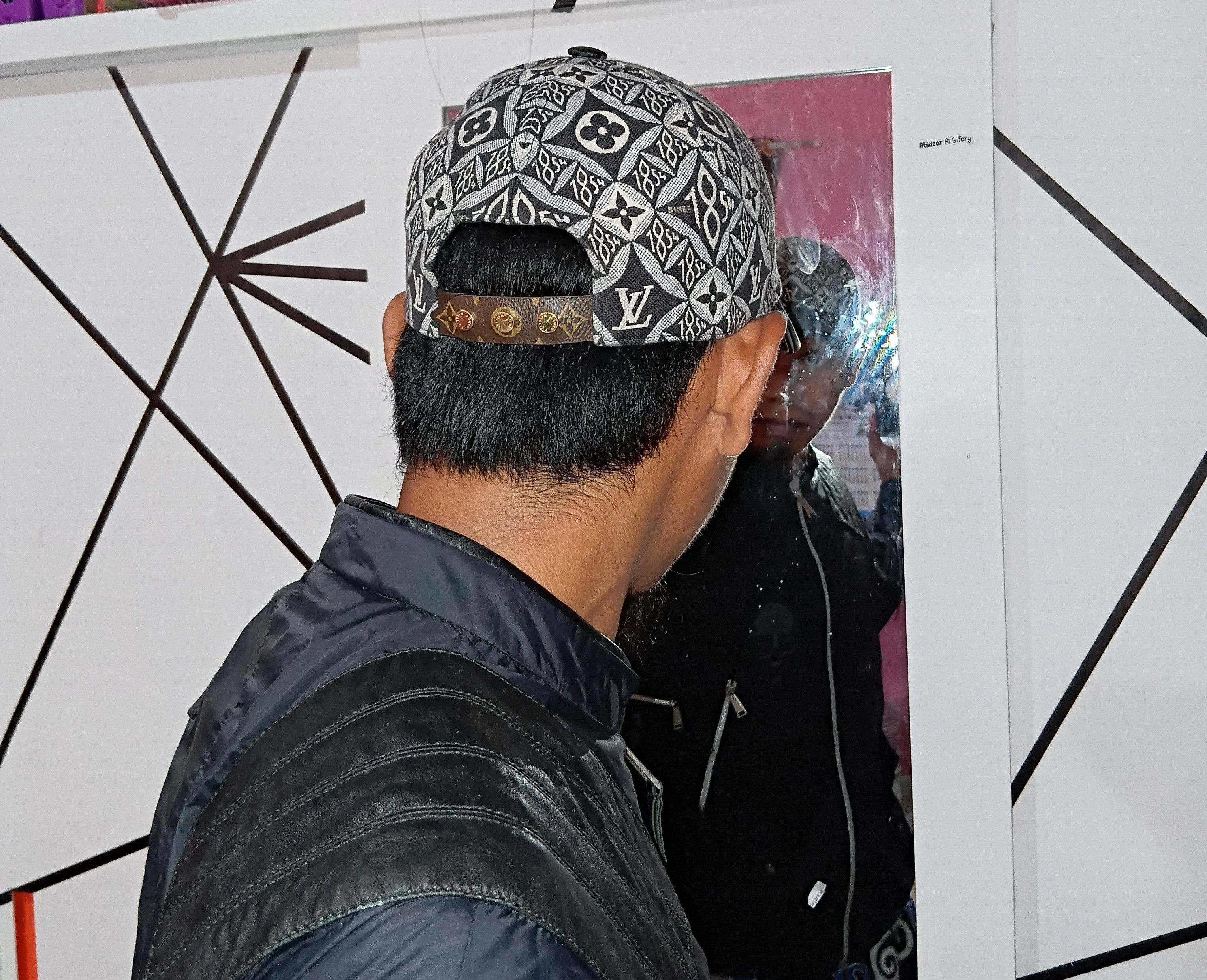 Louis Vuitton Louis vuitton jacquard Cap since 1854 grey M MP2900 monogram Size ONE SIZE - 15 Thumbnail