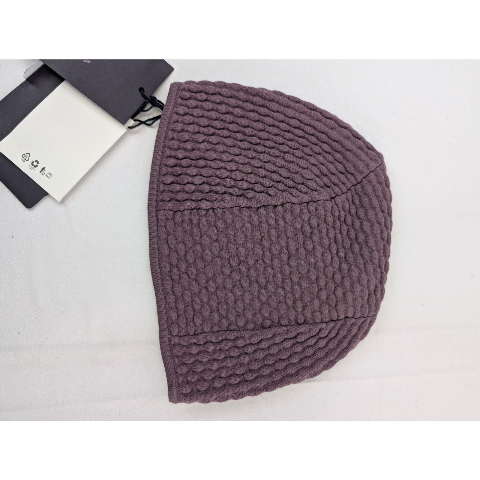 Prada o1rshd1 Size: L / Stretch Nylon Blend Beanie Cap / Hat Size ONE SIZE - 7 Thumbnail