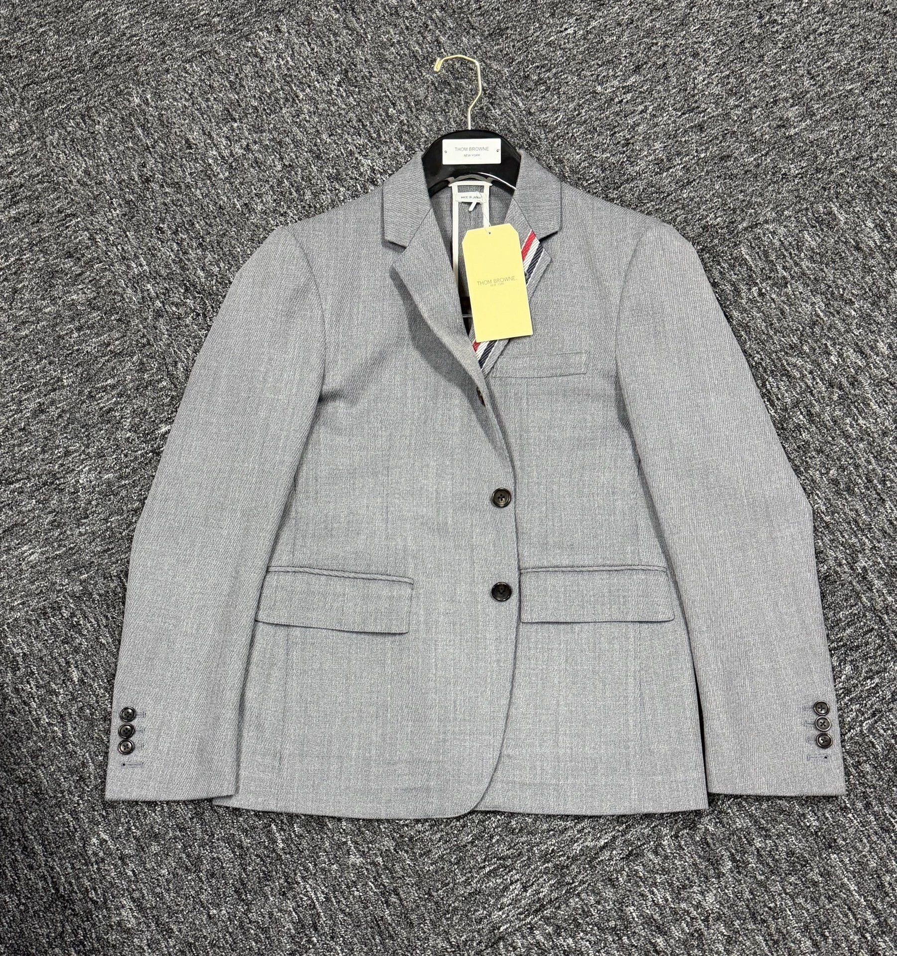 Thom Browne Thom Browne 3-Color Collar Medium Gray Slim Suit Size US L / EU 52-54 / 3 - 3 Thumbnail