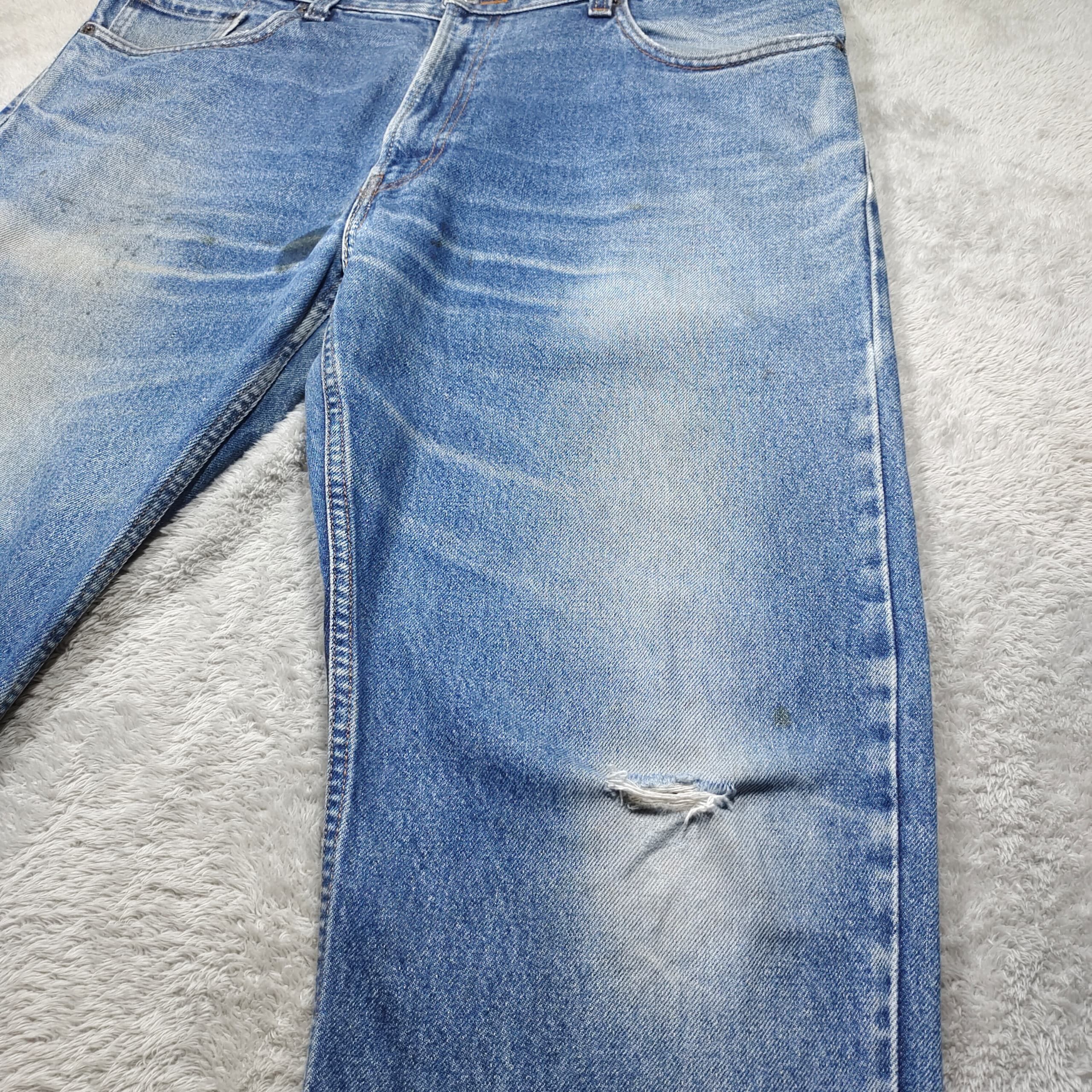 Levi's Vintage Clothing × Vintage DISTRESSED VINTAGE LEVIS 505 REGULAR FIT JEANS Size US 41 - 10 Thumbnail