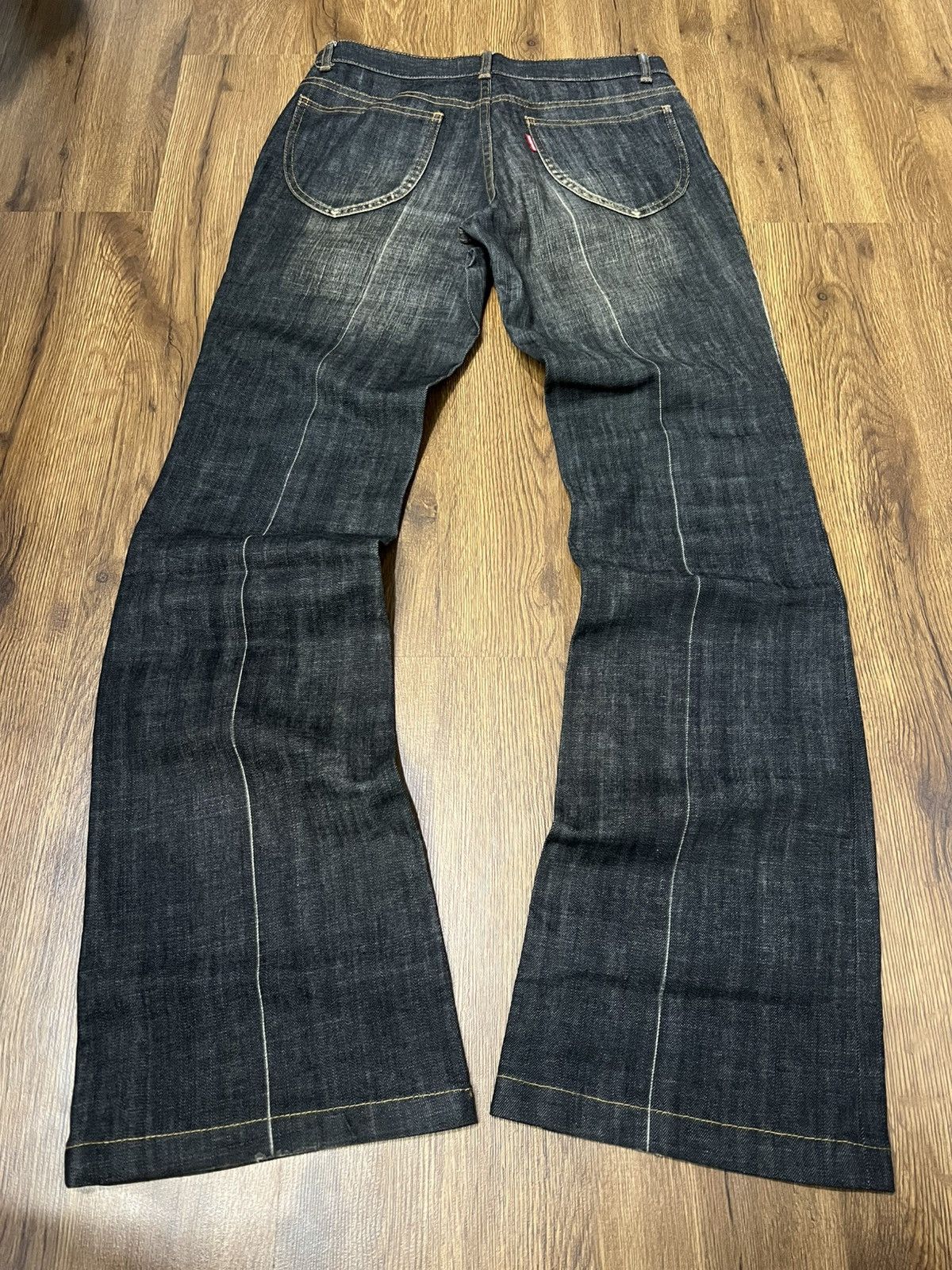 If Six Was Nine × Le Grande Bleu (L.G.B.) × Tornado Mart Tornado Mart Mudwash Whiskered Flared Jeans Size US 30 / EU 46 - 3 Thumbnail