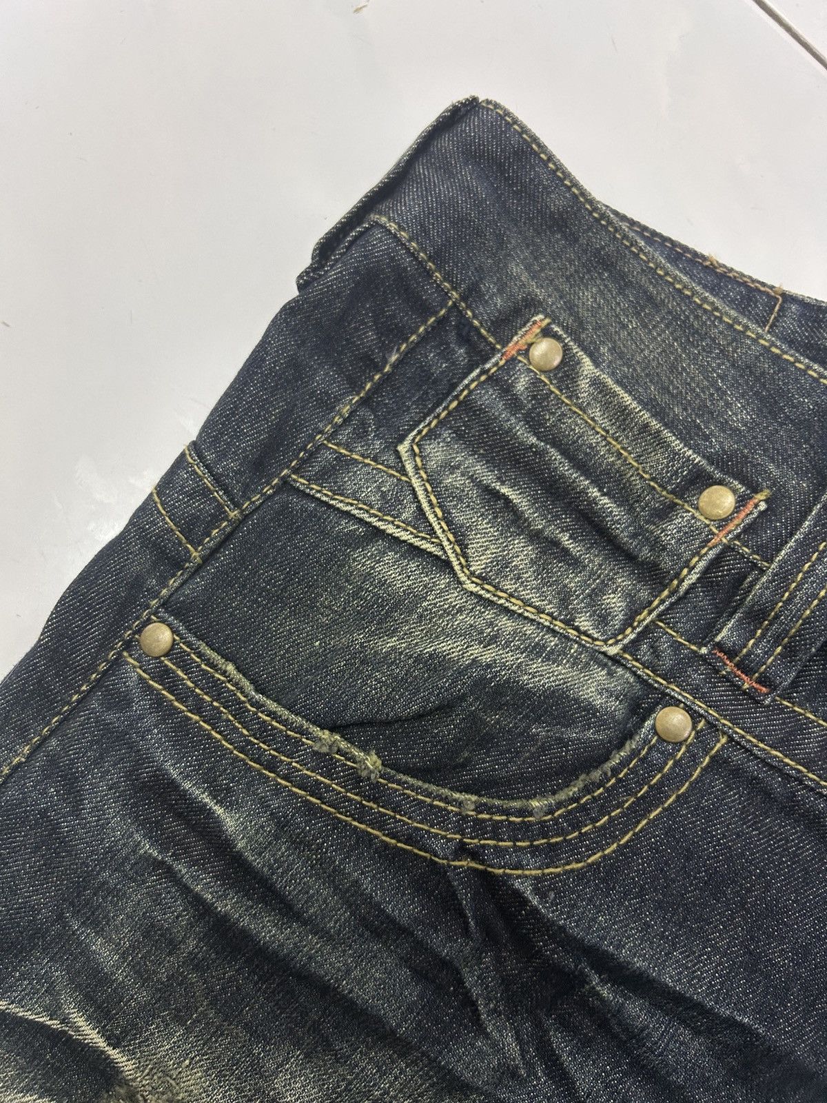 Japanese Brand × Vintage Japanese Fazbee Vintage Flare Sand Wash Denim Jeans Size US 29 - 17 Thumbnail