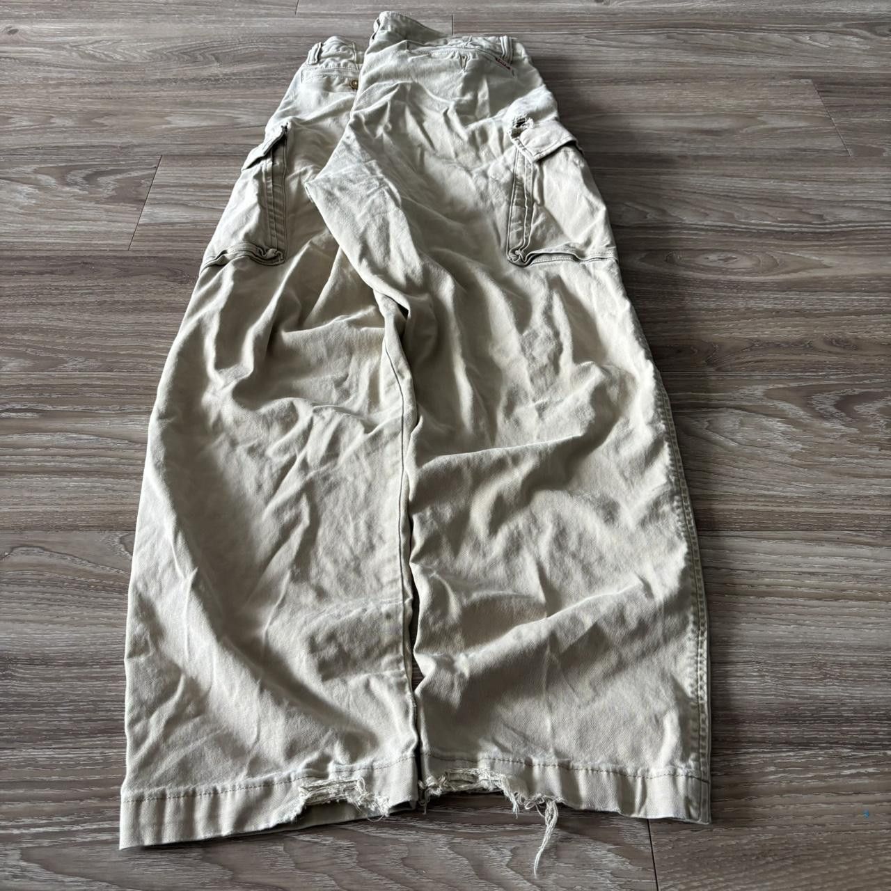 Levi's Crazy Vintage Y2K/2000s Khaki Cream Levis Skater Cargo Pants! 34x30 Size US 34 / EU 50 - 4 Thumbnail