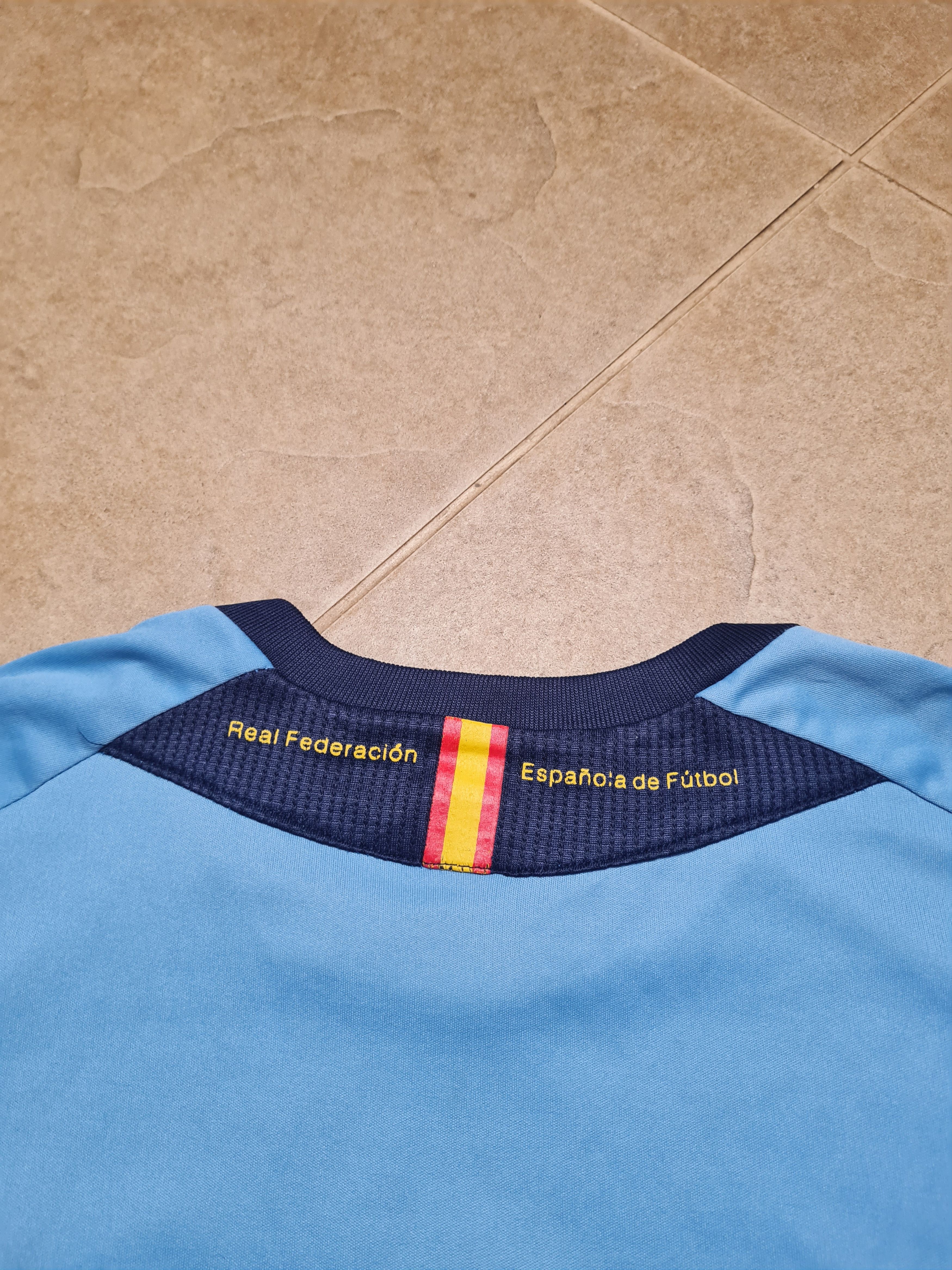 Other Rare Jersey 2008 Spain Espana Soccer Reversible Shirt Sz M-L Size US M / EU 48-50 / 2 - 14 Thumbnail