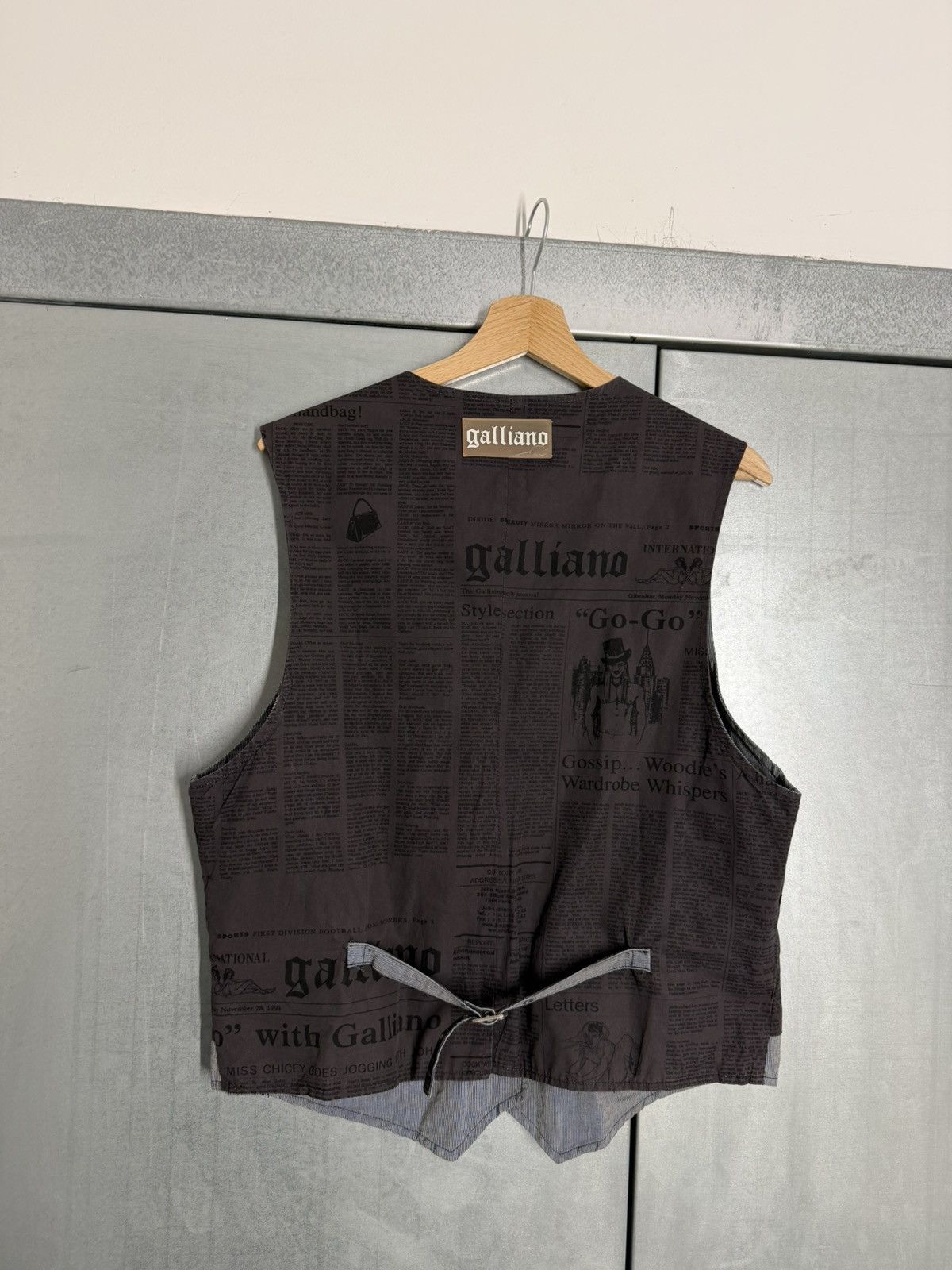 John Galliano Vintage 00s John Galliano Gazette Reversibel Vest Size US L / EU 52-54 / 3 - 6 Thumbnail