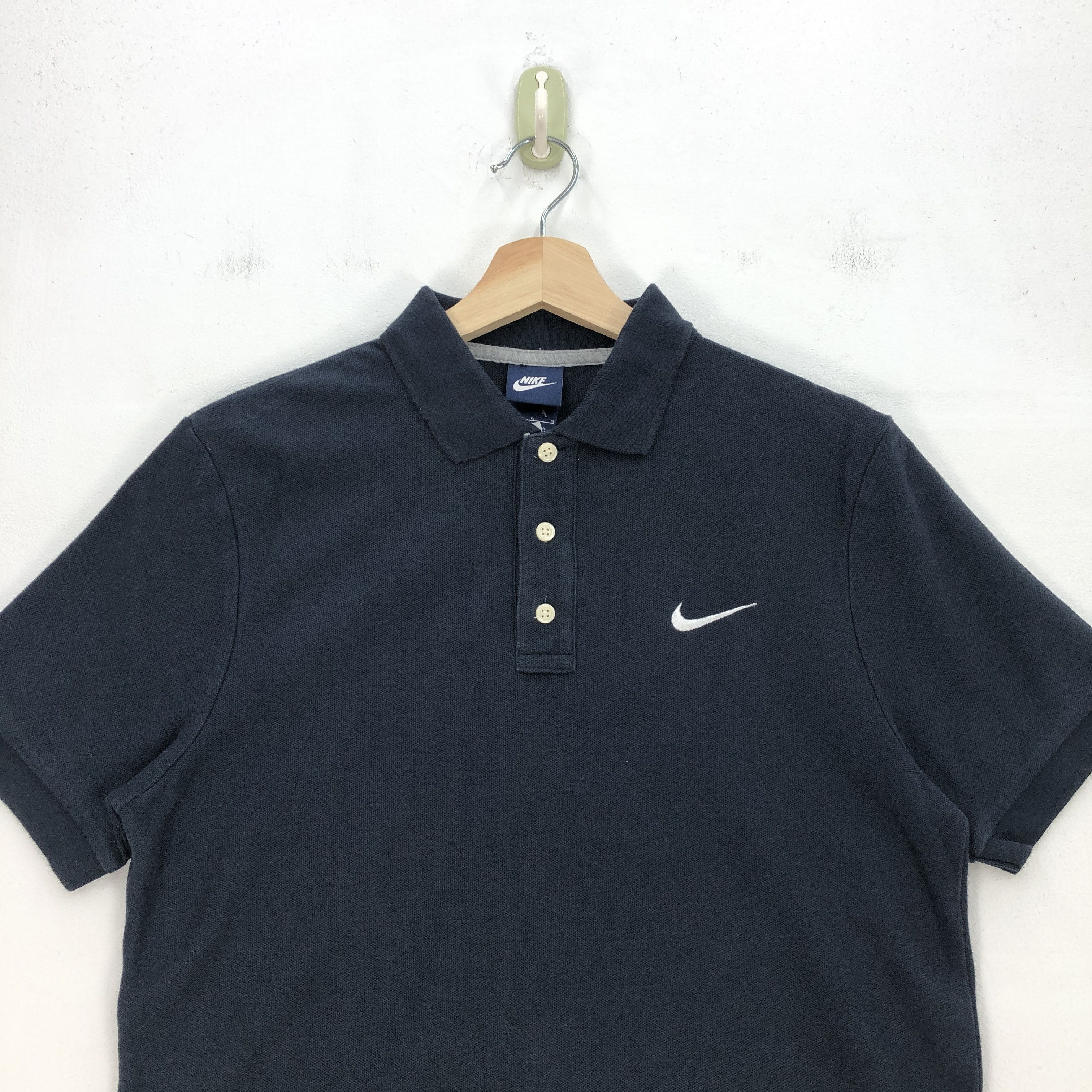 Nike Vintage Y2K Nike T Shirt Nike Swoosh Tees Polo's Shirt Tees Size US M / EU 48-50 / 2 - 2 Thumbnail