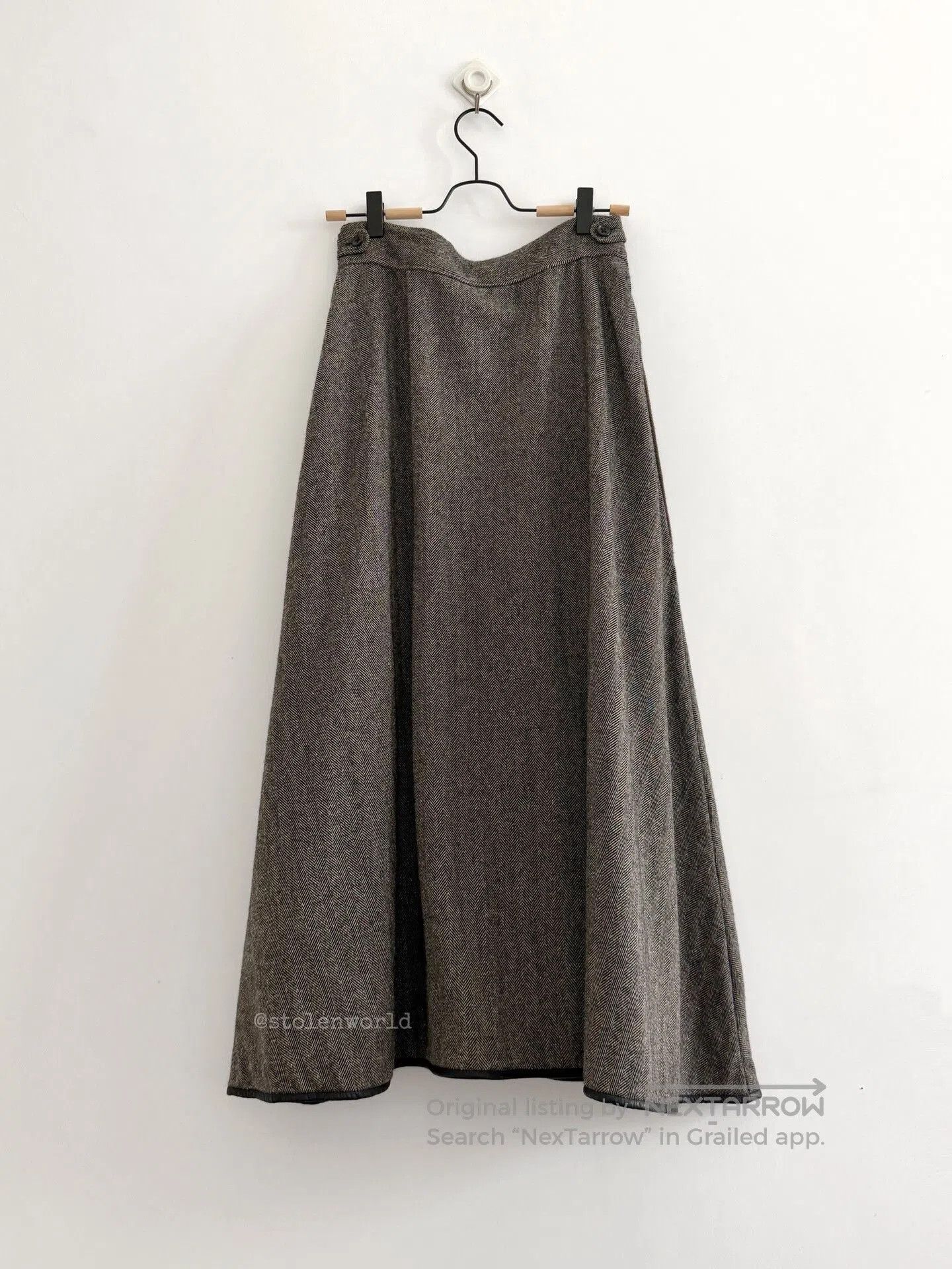 Kapital gray houndstooth wool skirt with buttons. Size 23" - 8 Thumbnail