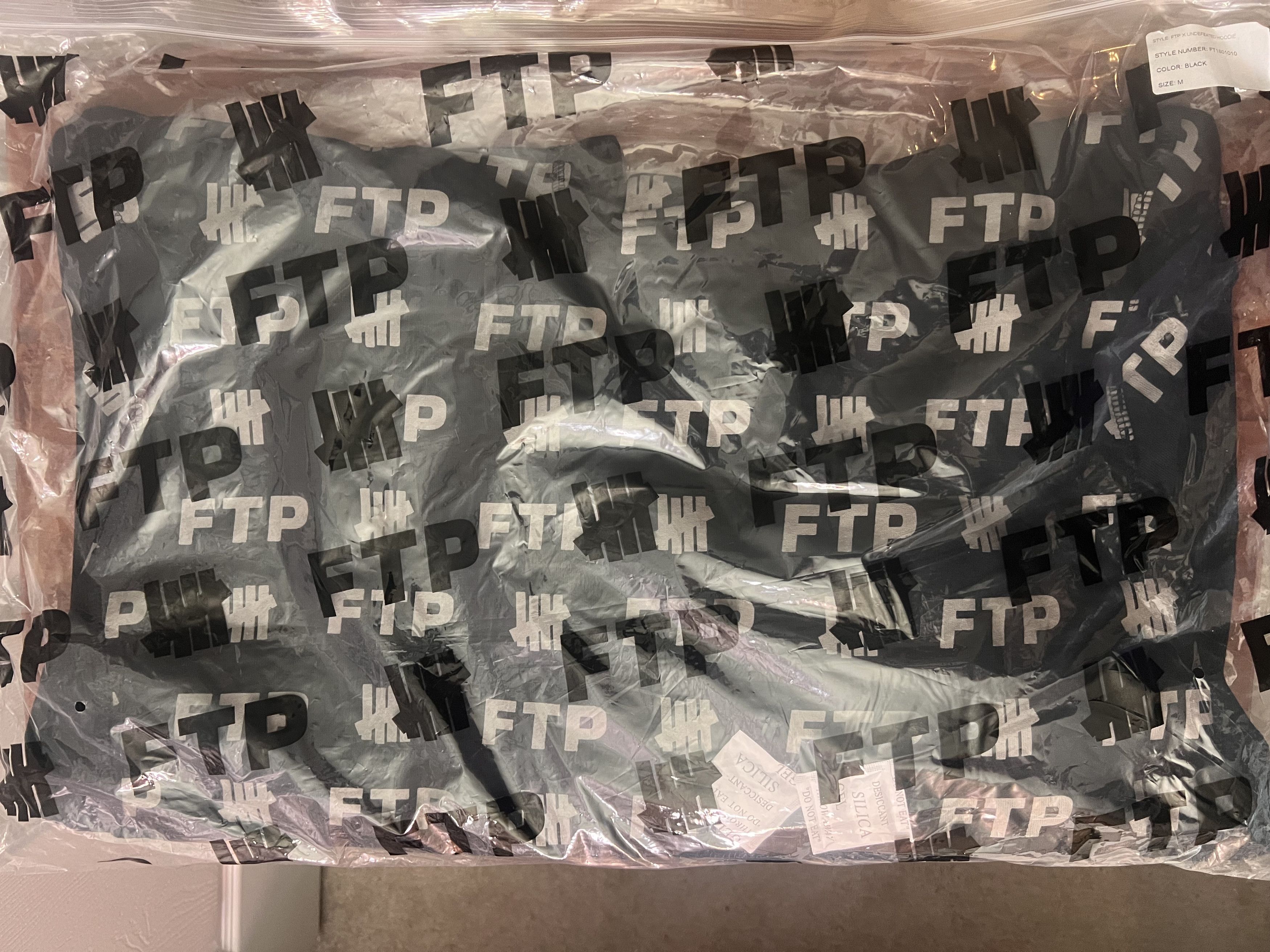 Fuck The Population × Undefeated FTP x Undefeated All over hoodie Size US M / EU 48-50 / 2 - 2 Thumbnail