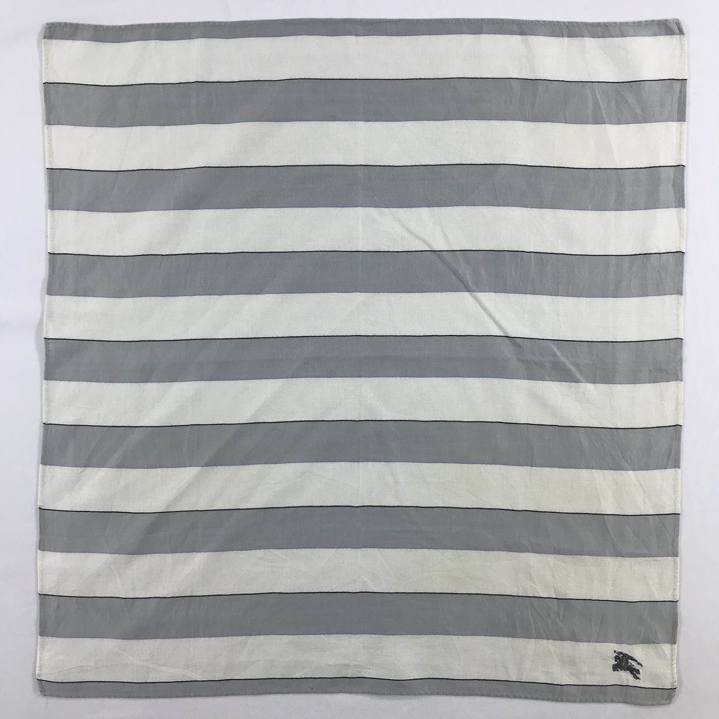 Burberry × Vintage Burberry Bandana / Handkerchief / Neckerchief - S2291 Size ONE SIZE - 1 Thumbnail