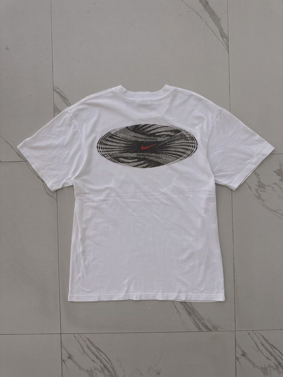 Nike Vintage Nike Tailwind Air 90's T-shirt Size US M / EU 48-50 / 2 - 1 Thumbnail