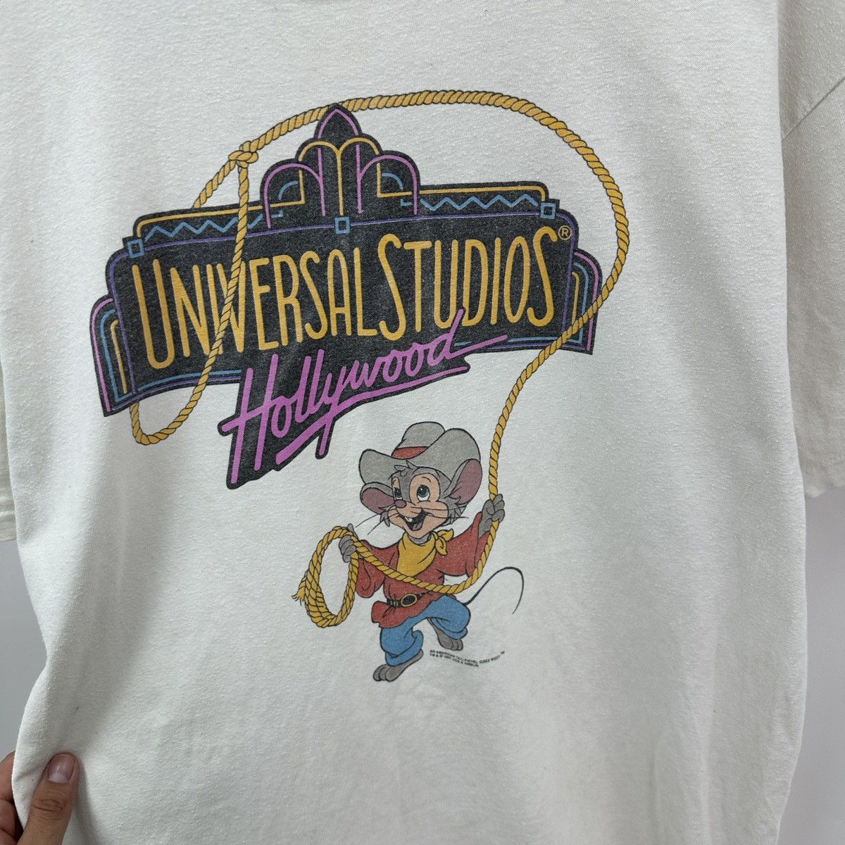 Vintage Vintage 90s Universal Studios Hollywood American Tail rare Size US L / EU 52-54 / 3 - 5 Thumbnail