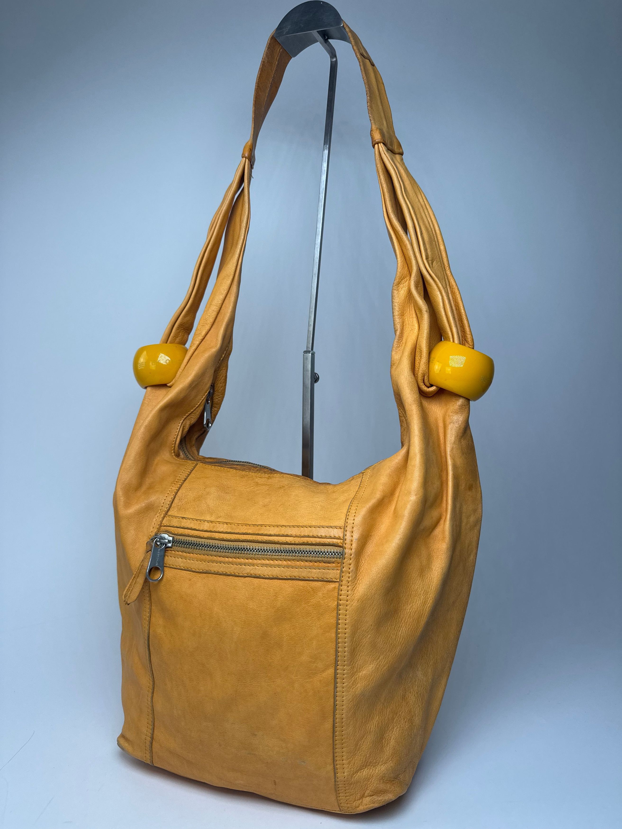 Chloe Vintage Leather Handbag Yellow Size ONE SIZE - 1 Thumbnail
