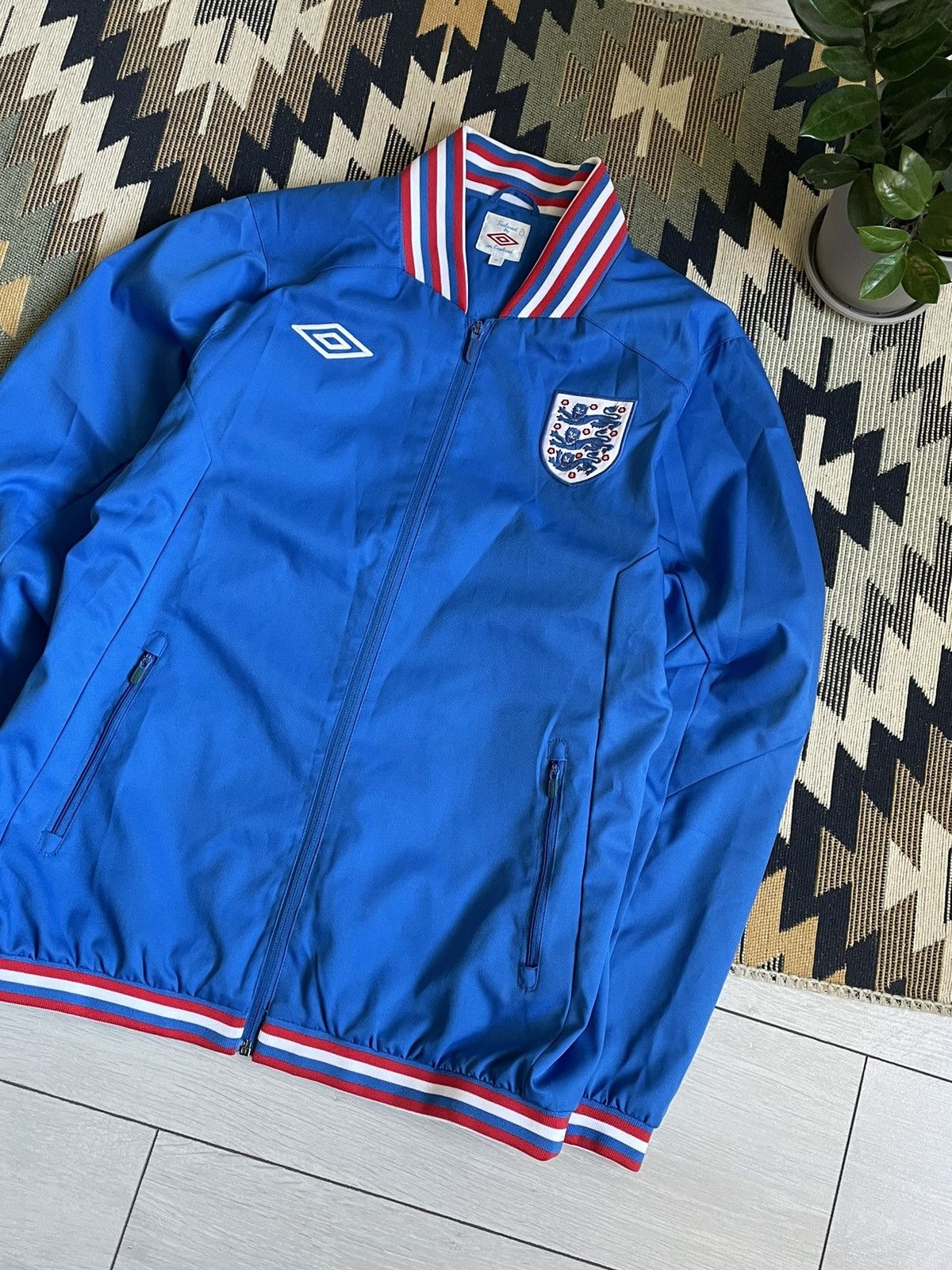 Umbro × Vintage Vintage Umbro England Logo Jacket Size US M / EU 48-50 / 2 - 4 Thumbnail