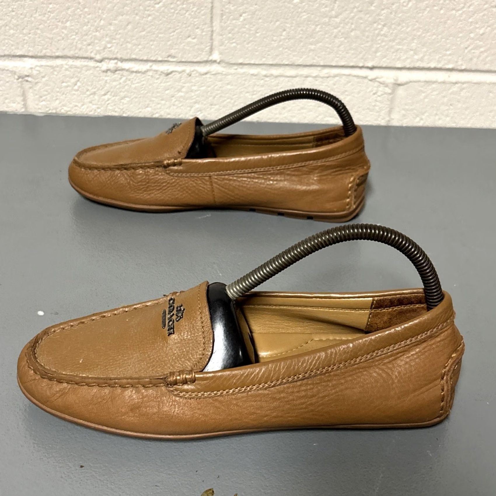 Coach VINTAGE Coach Mary Lock Up Brown Leather Loafer Size 8B Mens? Size US 8 / IT 38 - 5 Thumbnail