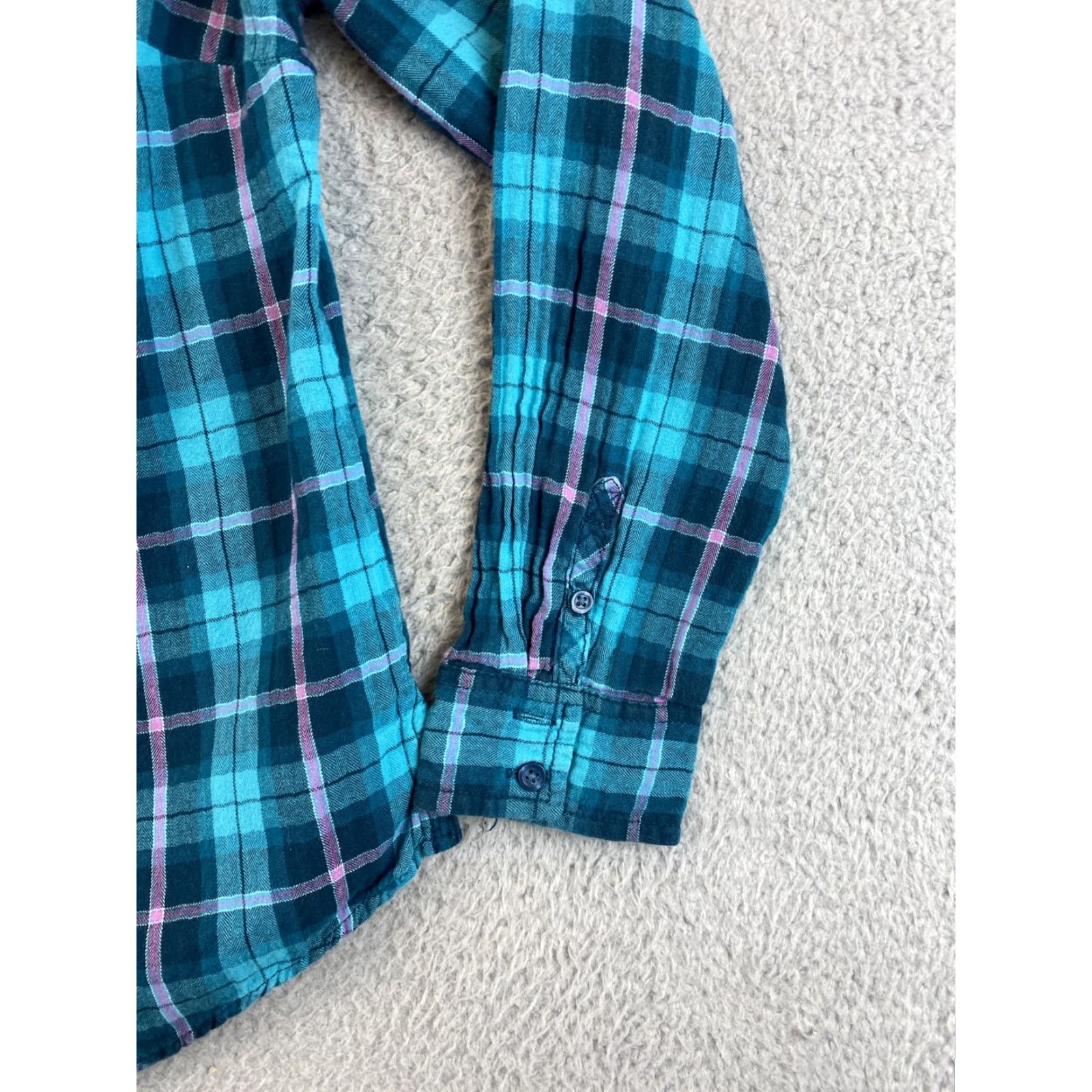 Vintage St. Johns Bay Shirt Girls L Casual Button-Up Long Sleeve Plaid Turquoise, Cotton, Regular, Turquoise, 79-14 Size US L / EU 52-54 / 3 - 2 Thumbnail