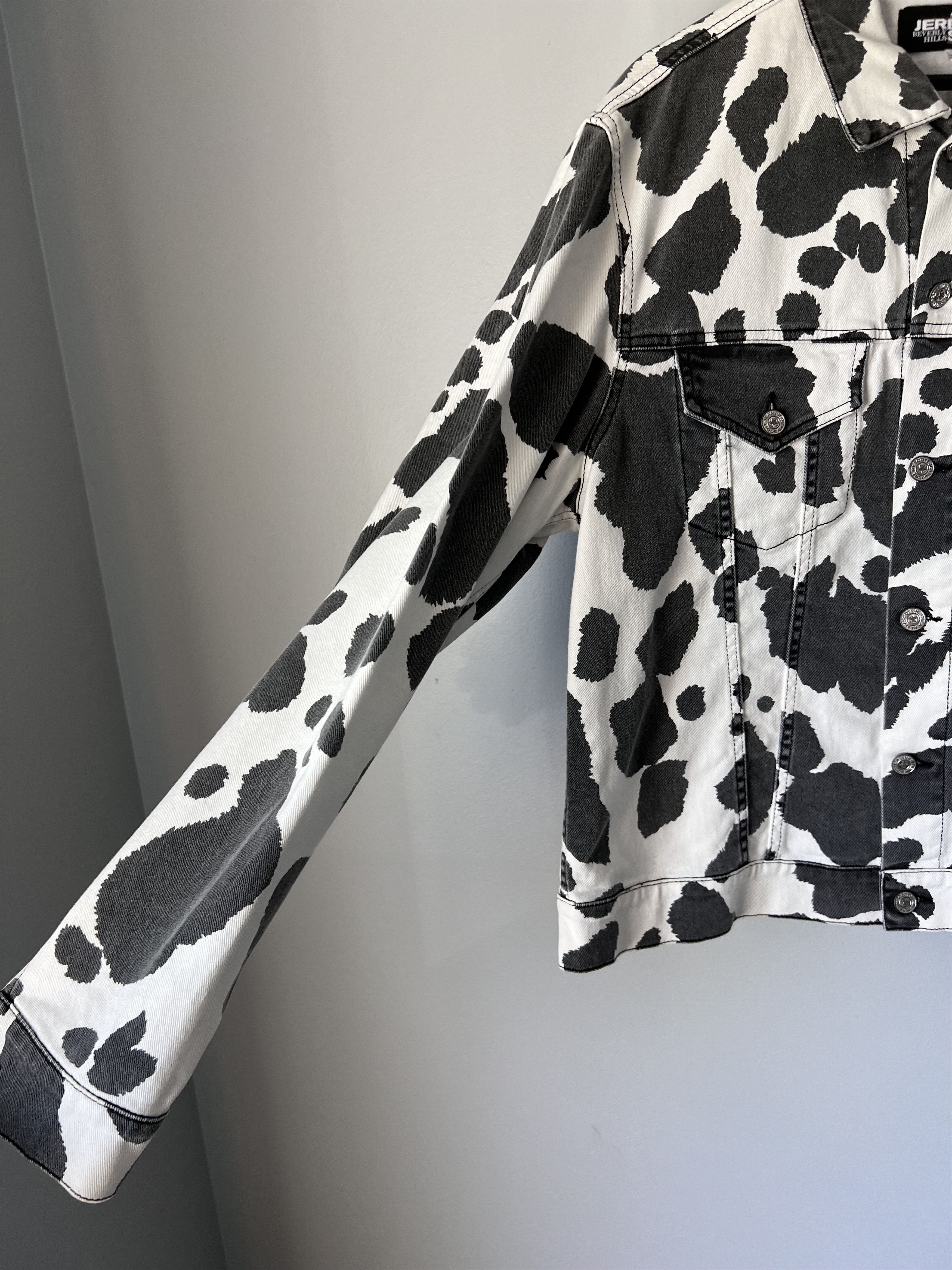 Jeremy Scott Jeremy Scott Cow Print Denim Jacket in White Black Size US M / EU 48-50 / 2 - 4 Thumbnail