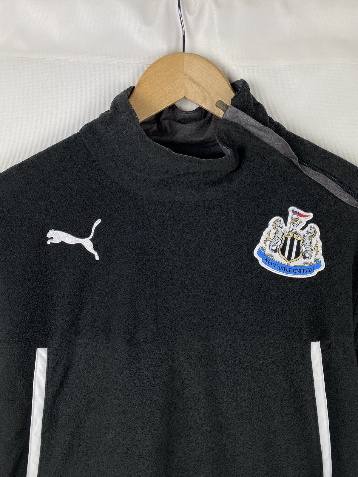 Puma Puma Newcastle United men’s fleece training pullover size M Size US M / EU 48-50 / 2 - 8 Thumbnail