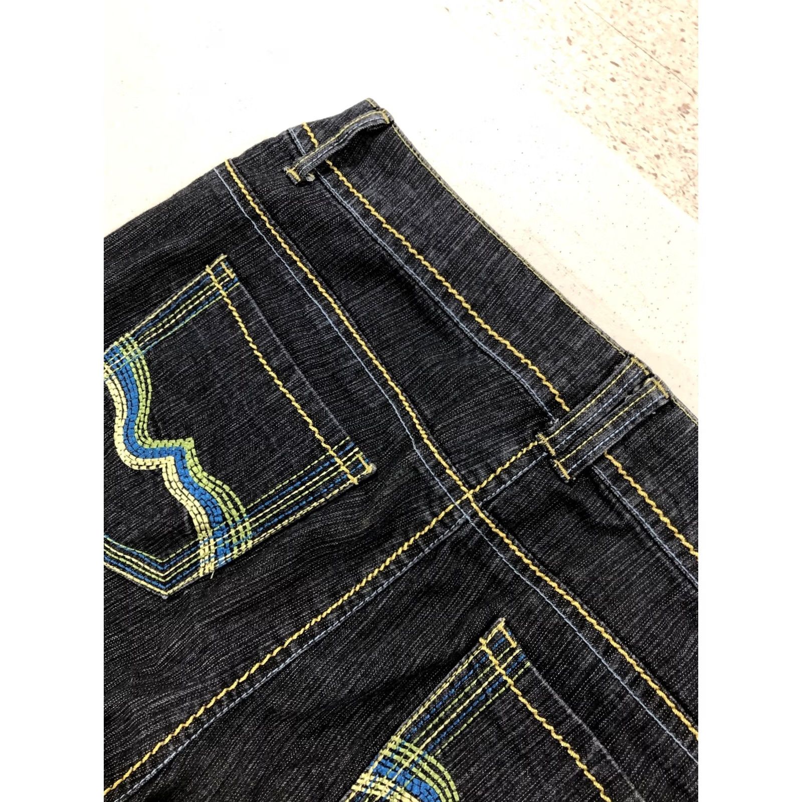 Vintage VINTAGE Leemo Usa Jeans Shape: Straight Leg Blue 16 Womens Stretchy New Condition Regular Size 16 USA Theme Womens Jeans 31 Inseam Button Accents Size 25" / US 0 / IT 36 - 5 Thumbnail