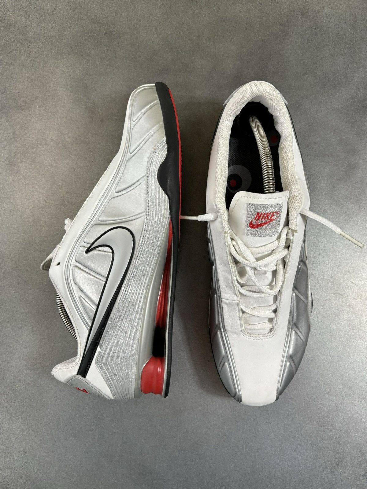 Nike 2007 Nike Shox R4 Lady Slim 319579-002 Rare 2000s Vintage QT Size US 9.5 / EU 42-43 - 6 Thumbnail