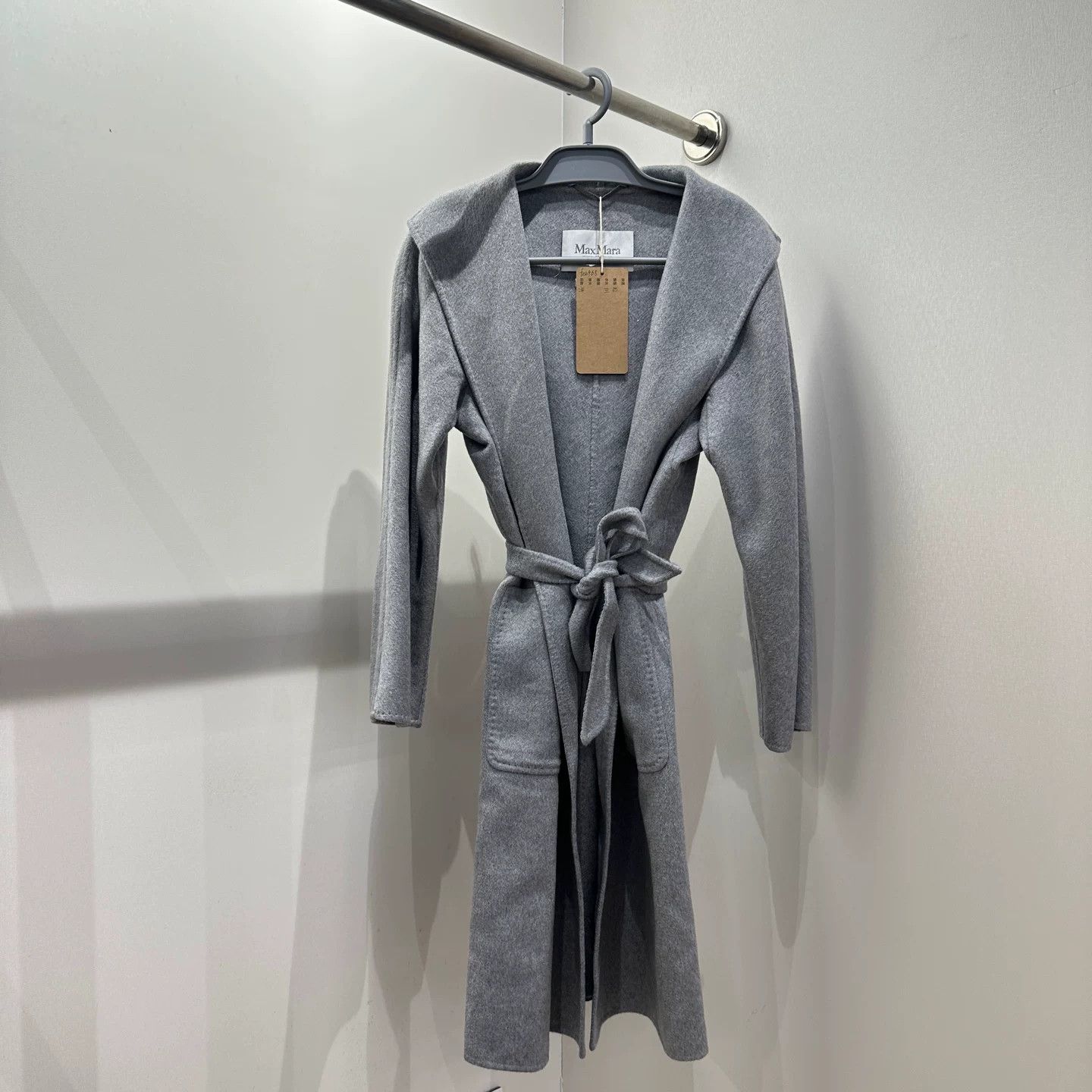 Max Mara Max Mara Coat S Women Size S / US 4 / IT 40 - 1 Thumbnail