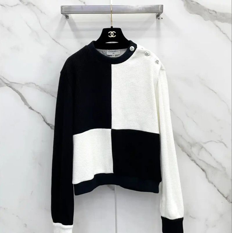 Chanel Chanel Color Block Long Sleeve Sweatshirt 0089 Size S / US 4 / IT 40 - 1 Thumbnail