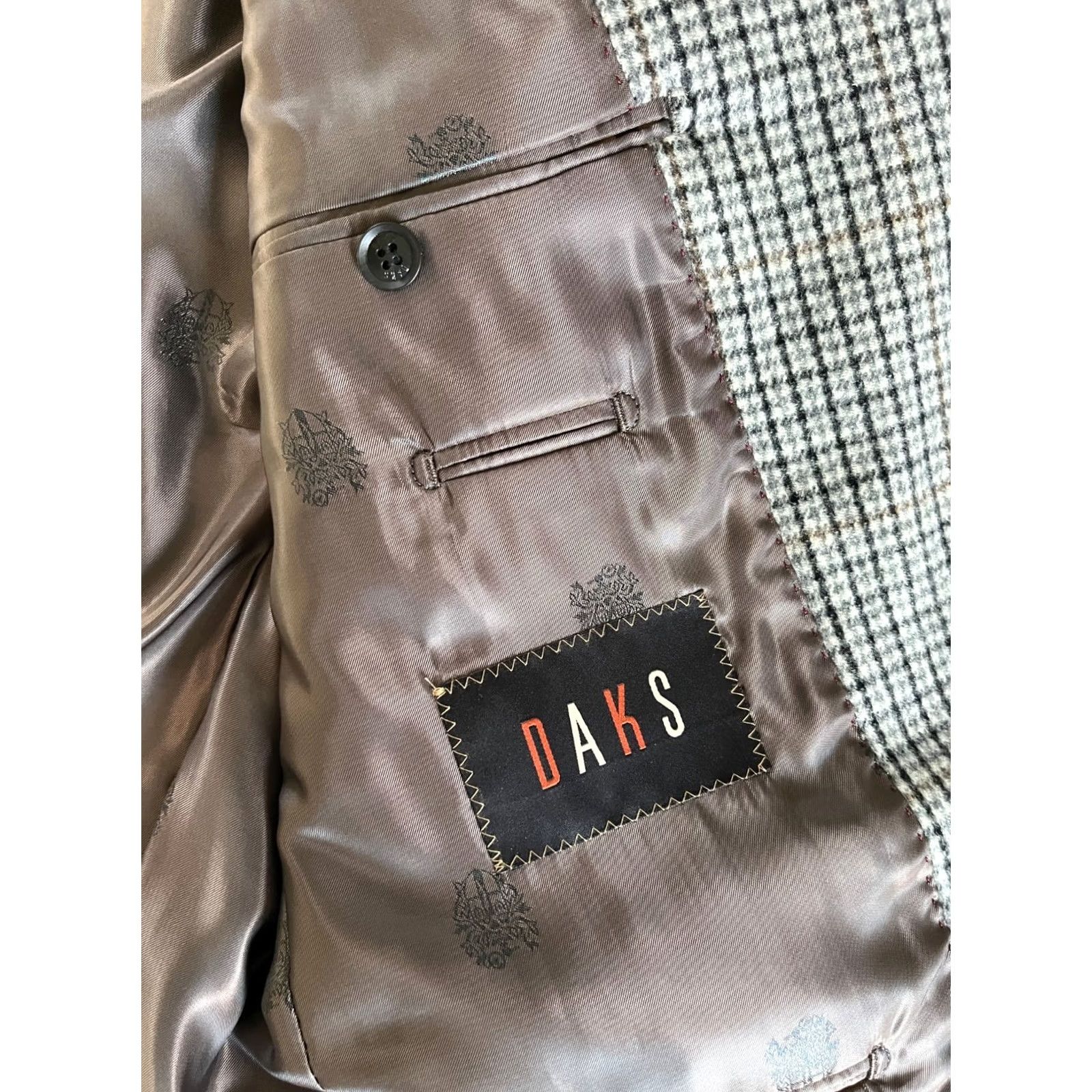 DAKS DAKS Men’s Blazer Jacket Wool Cashmere Blend Size 42 Regular Gray Plaid Vintage Jacket Mens Blazer Size 42R - 7 Thumbnail