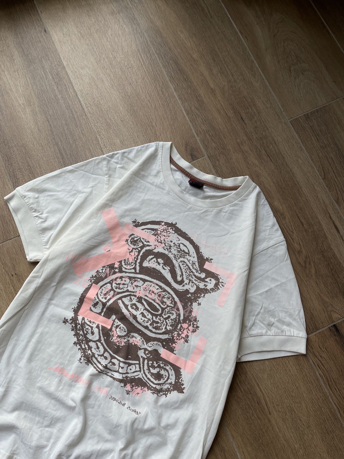 Diesel Diesel Vintage T-Shirt Big Logo Dragon Avant Garde Japanese Size US M / EU 48-50 / 2 - 4 Thumbnail