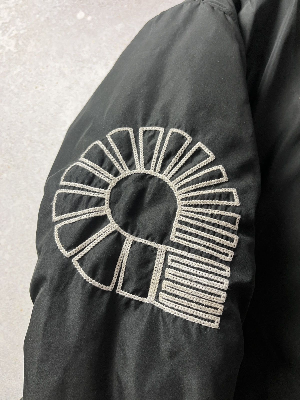 Akademiks Vintage Akademiks Down Jacket Windproof Winter Rap Size US XXL / EU 58 / 5 - 10 Thumbnail