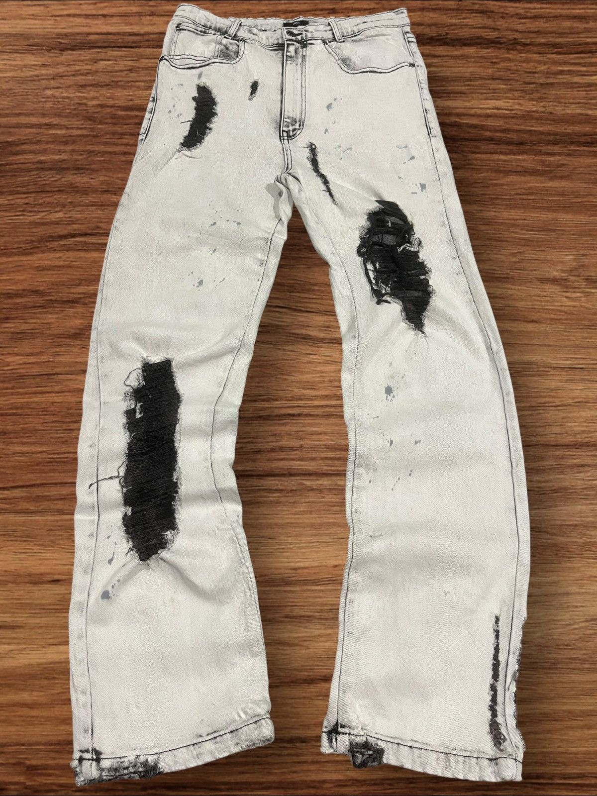 Other Japanese Brand New Flow Distressed Painted Flare Jeans Size US 30 / EU 46 - 1 Thumbnail