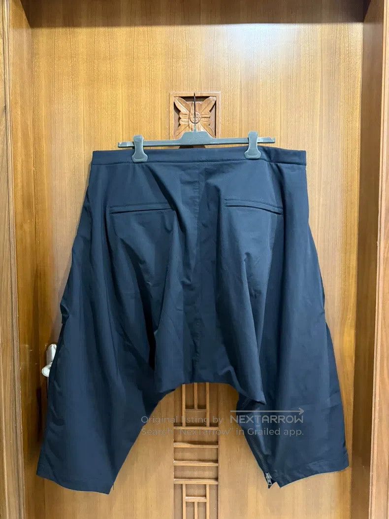 Acronym Acronym size L pantskirt Size US 38 / EU 54 - 2 Thumbnail