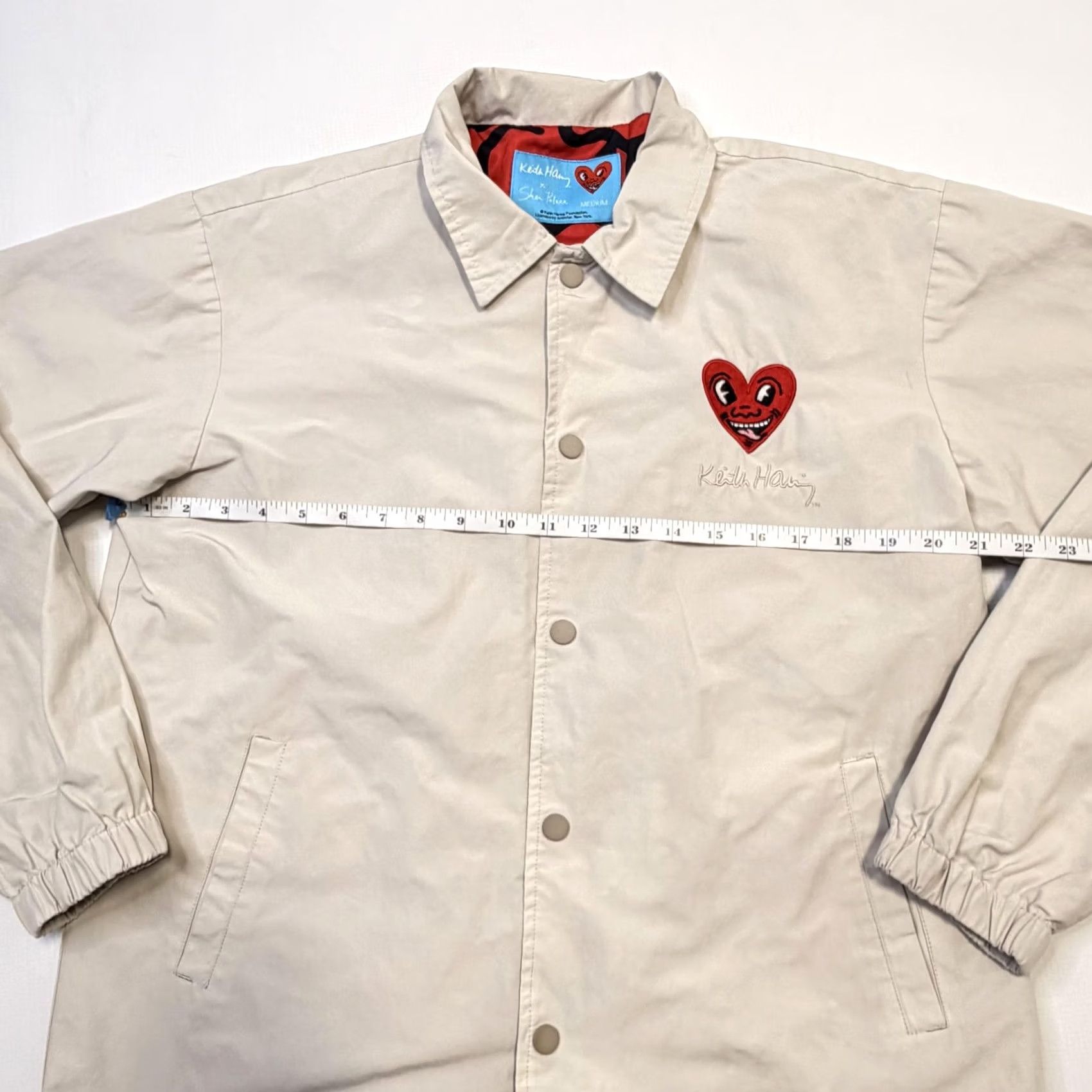 Palace Keith Haring x Shoe Palace Coach Jacket Mens M Beige Snap Lined Heart Logo Embroidered Size US M / EU 48-50 / 2 - 6 Thumbnail
