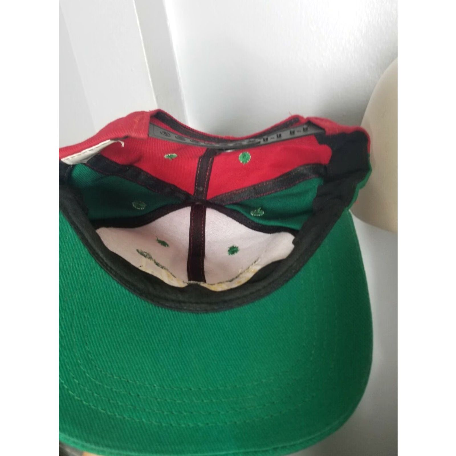 Vintage VINTAGE Santa Christmas Hat Baseball Cap Red One Size 90s Snapback Mens Size ONE SIZE - 3 Thumbnail