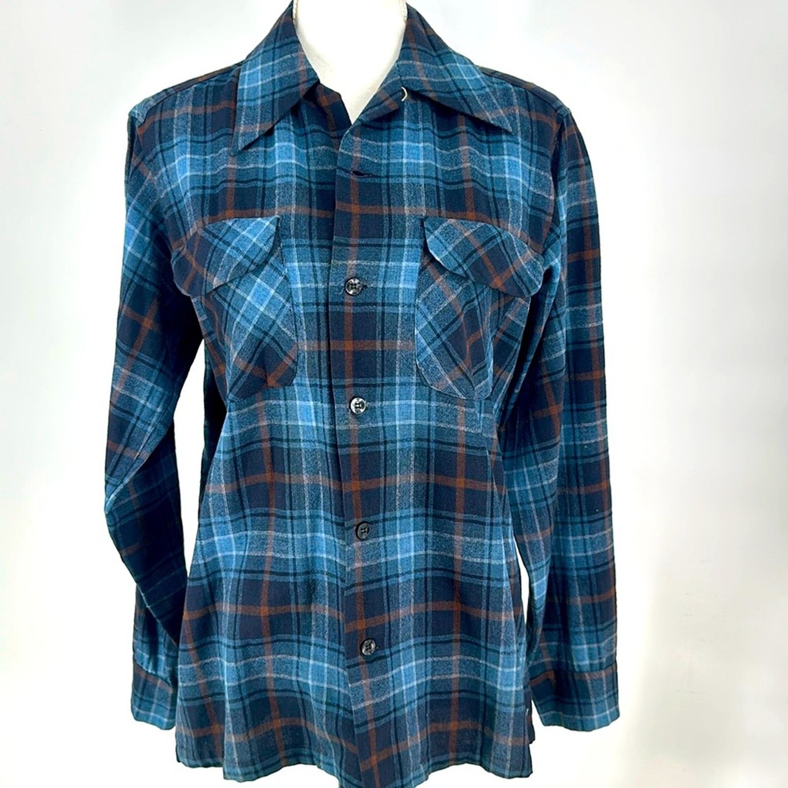 Pendleton 1960s PENDLETON Board Shirt, Vintage Wool Plaid Shirt Button Size S / US 4 / IT 40 - 1 Thumbnail