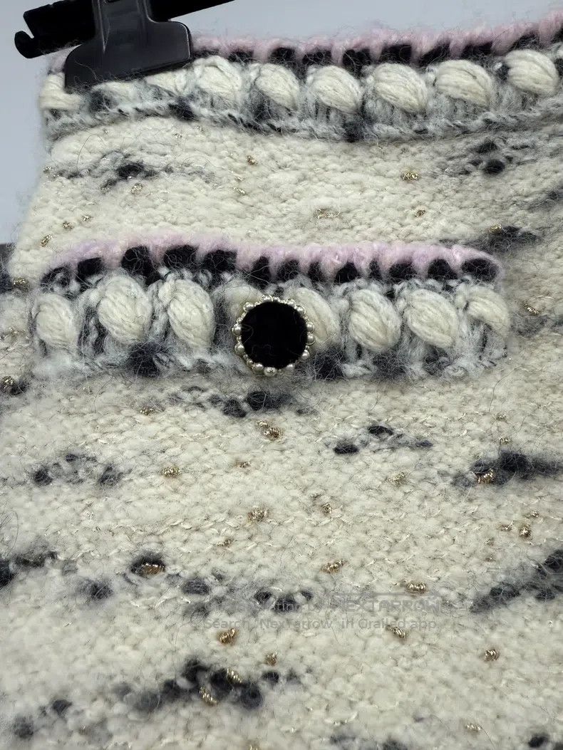Chanel Chanel Castle Series Cashmere Knitted Skirt Size 24" / US 00 / IT 34 - 2 Thumbnail