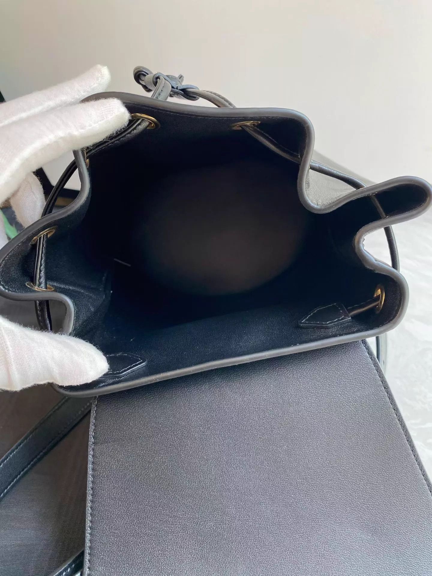 Celine CELINE Triomphe Black Bucket Backpack Gold Dust Bag 24 Size ONE SIZE - 9 Thumbnail