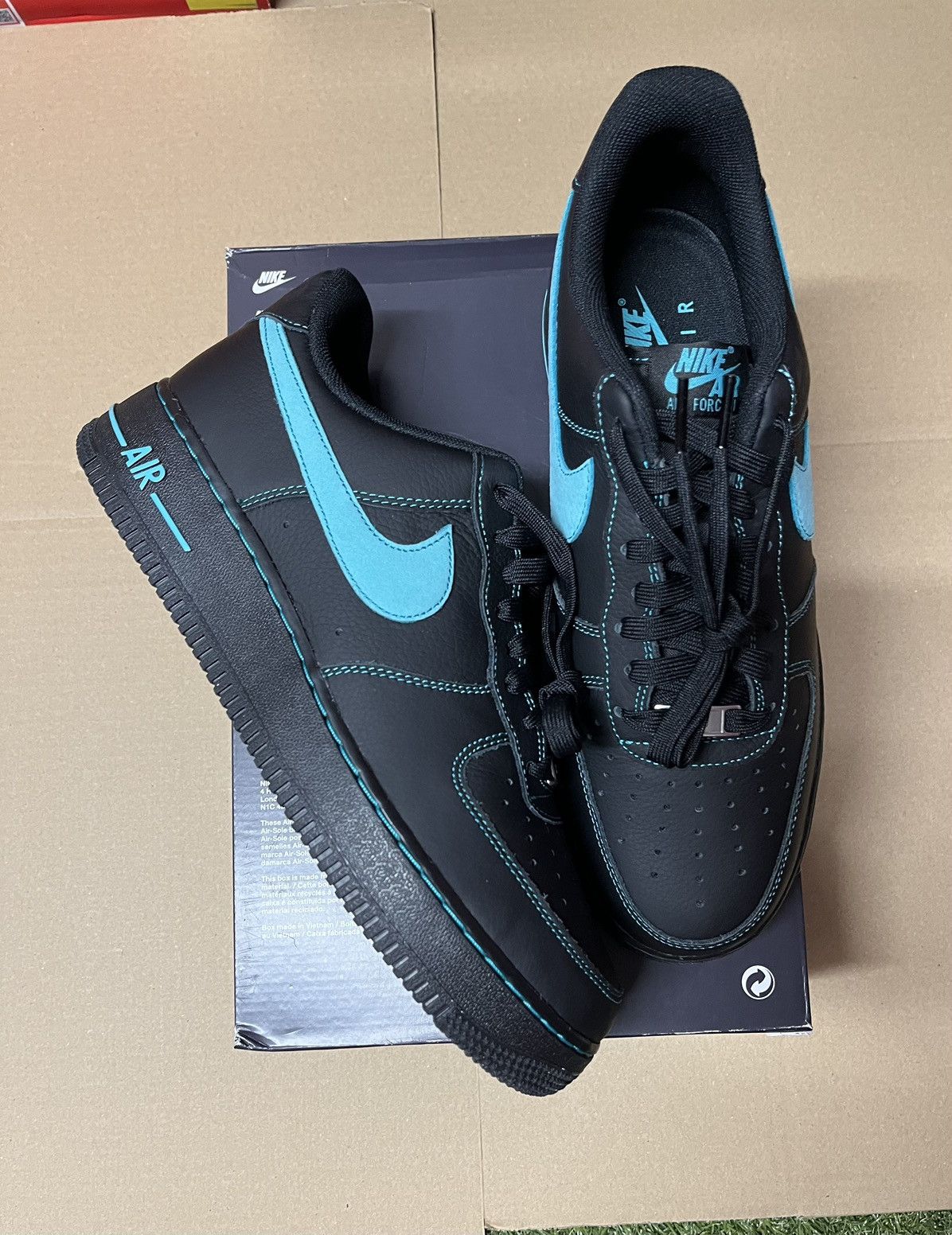Nike Nike Air Force 1 Low Un-Tiffany Size US 8.5 / EU 41-42 - 1 Thumbnail