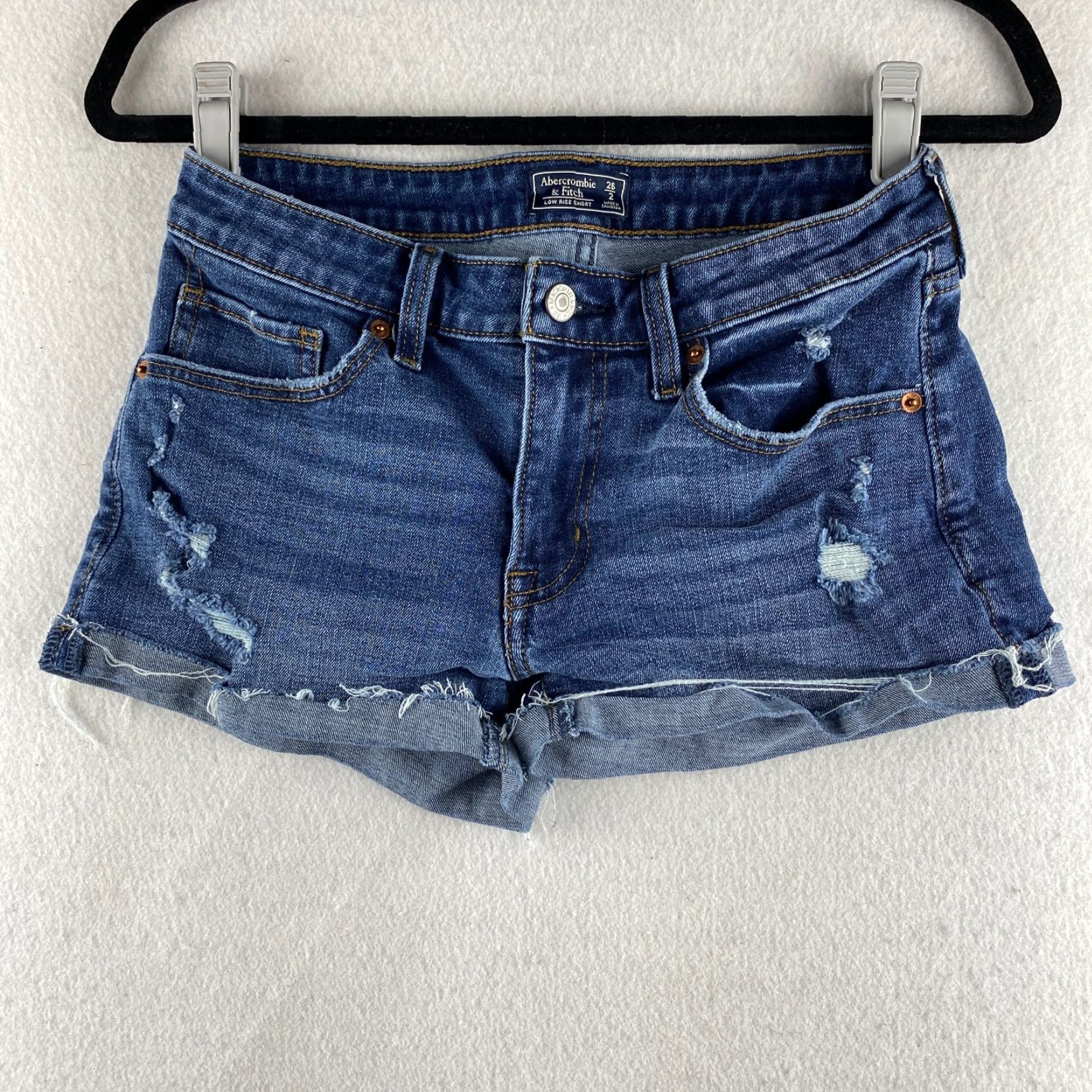 Abercrombie & Fitch Abercrombie & Fitch Low Rise Shorts Womens 26 / 2 Blue Denim Cuffed Stretch Pocket Logo Casual Summer Modern 2-3in Inseam Womens Size 26" / US 2 / IT 38 - 2 Thumbnail