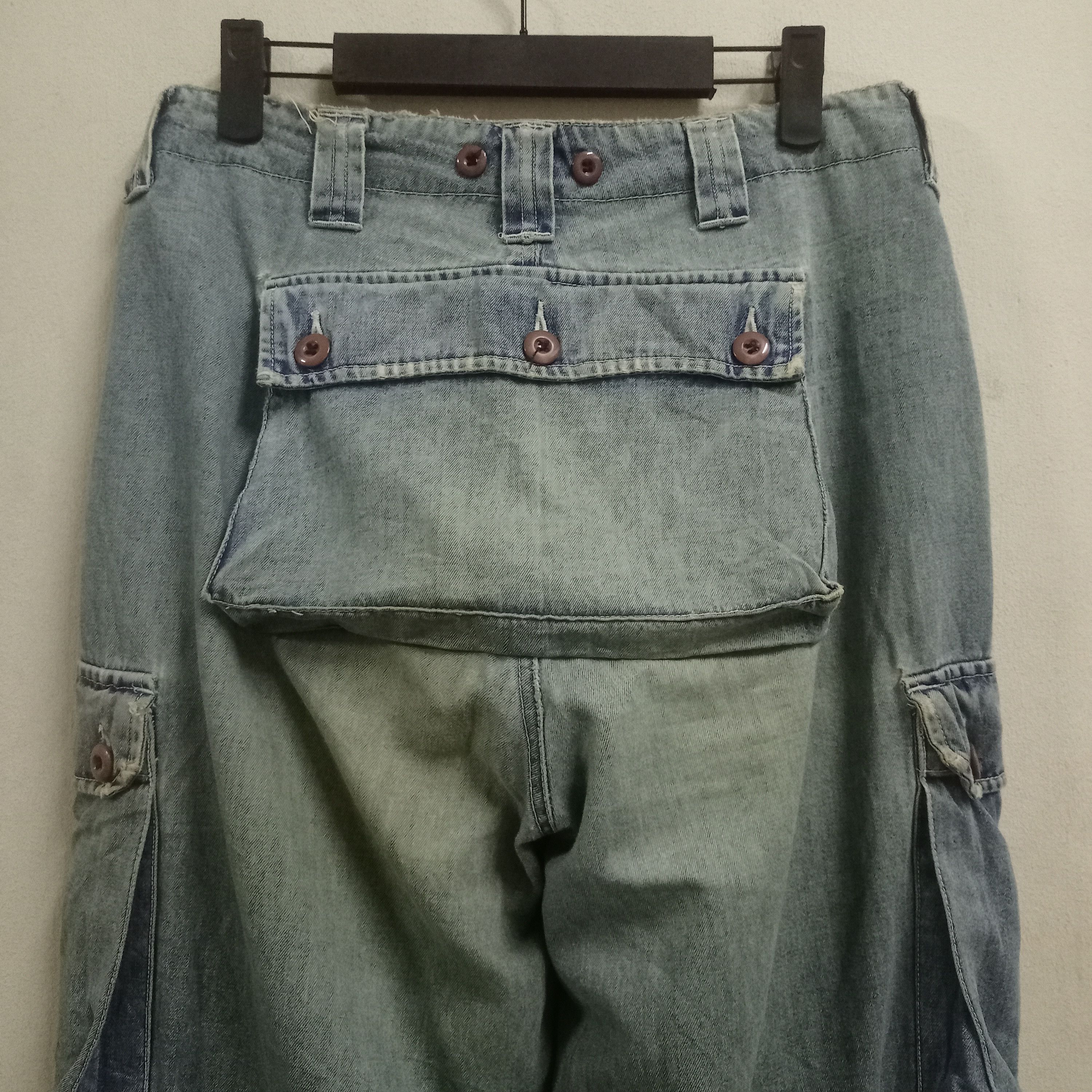 Japanese Brand Vintage Japanese Mud Wash Baggy Cargo Denim Monkey Pants Size US 30 / EU 46 - 9 Thumbnail