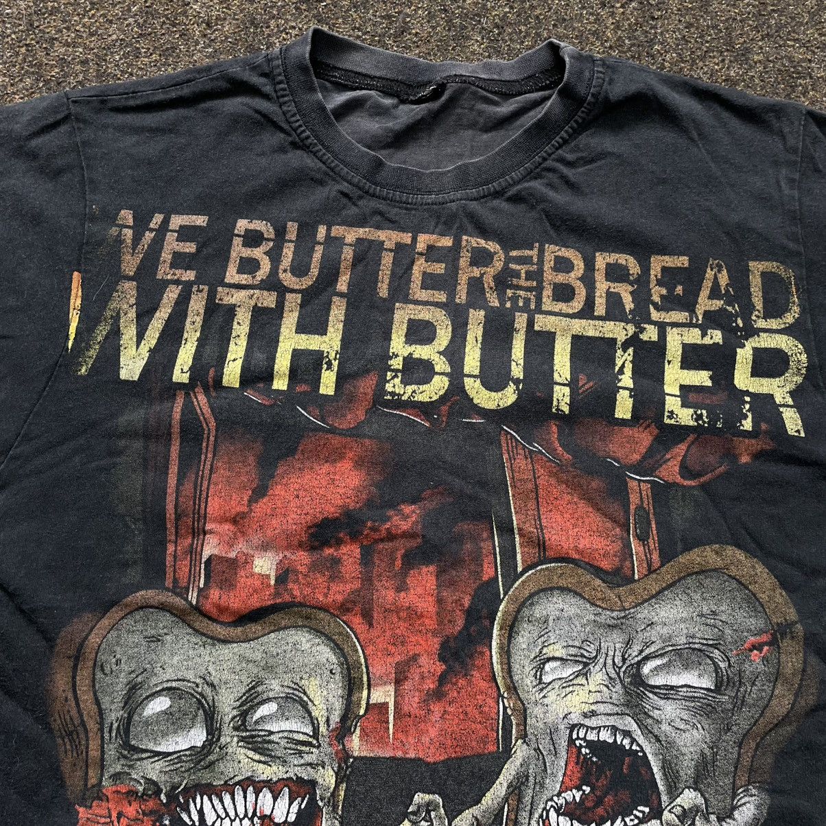 Vintage Vintage 90s Butter Bread Graphic Tee Punk Goth Alt Baggy S Size US S / EU 44-46 / 1 - 5 Thumbnail