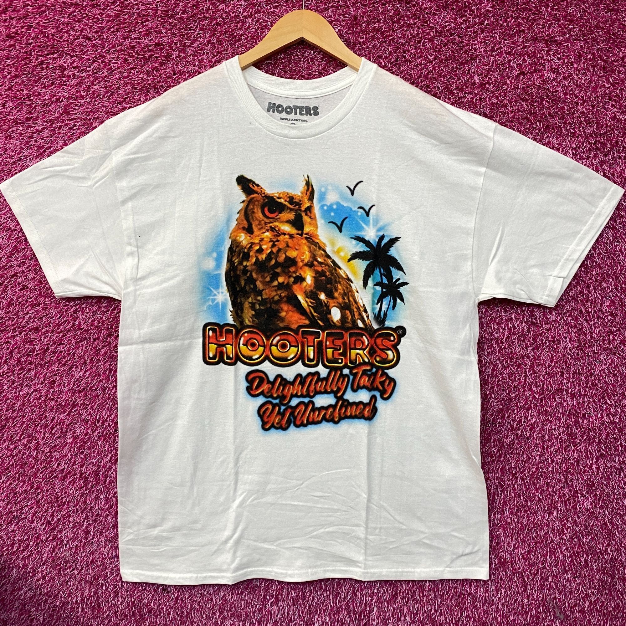 Ripple Junction Hooters Delightfully Tacky Yet Unrefined T-Shirt XL Size US XL / EU 56 / 4 - 1 Thumbnail