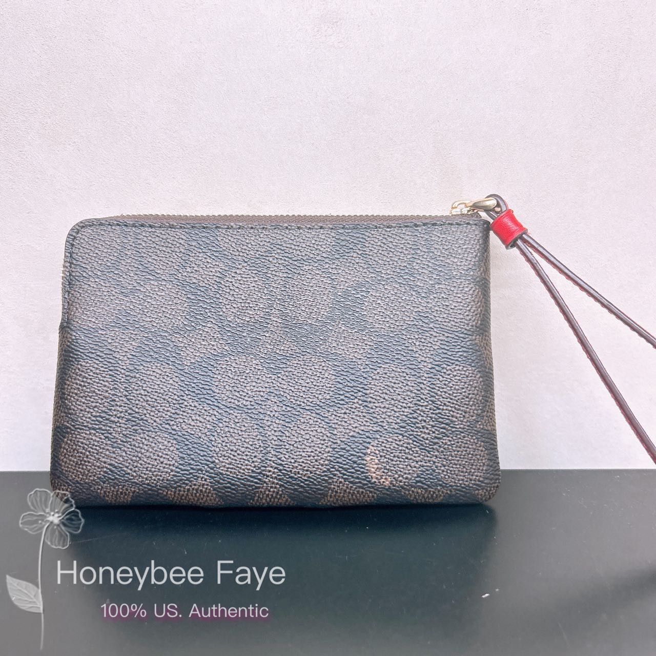 Coach Corner Zip Wristlet In Signature Canvas With Stripe CW854 Size ONE SIZE - 2 Thumbnail
