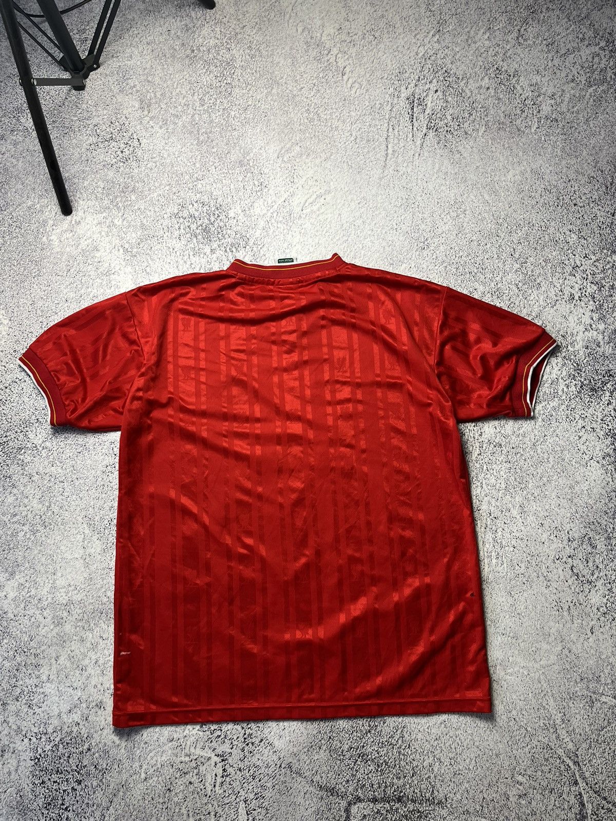 Vintage Liverpool 1982 Score Draw Football Shirt Mens Top Jersey Size US L / EU 52-54 / 3 - 19 Thumbnail