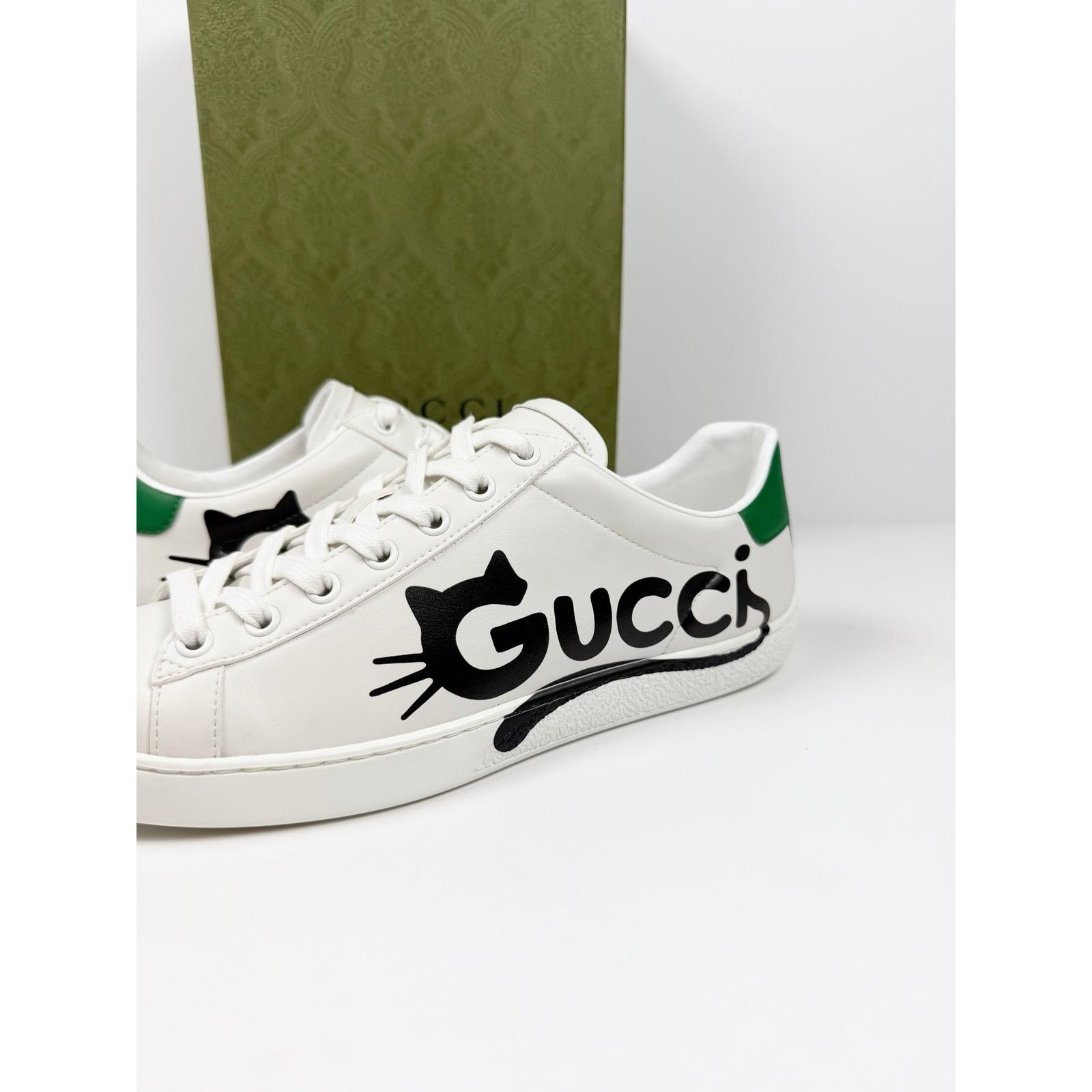 Gucci Size 9.5 - Gucci Ace Women’s Kitten Logo WORN 1X! Size US 9.5 / EU 42-43 - 2 Thumbnail