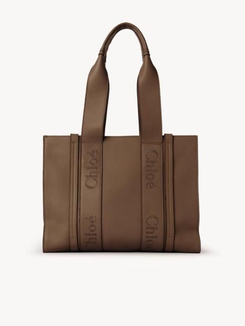 Chloe o1loc1c10425 Size: OS / Woody Medium Tote Bag in Dark Nut Size ONE SIZE - 1 Preview