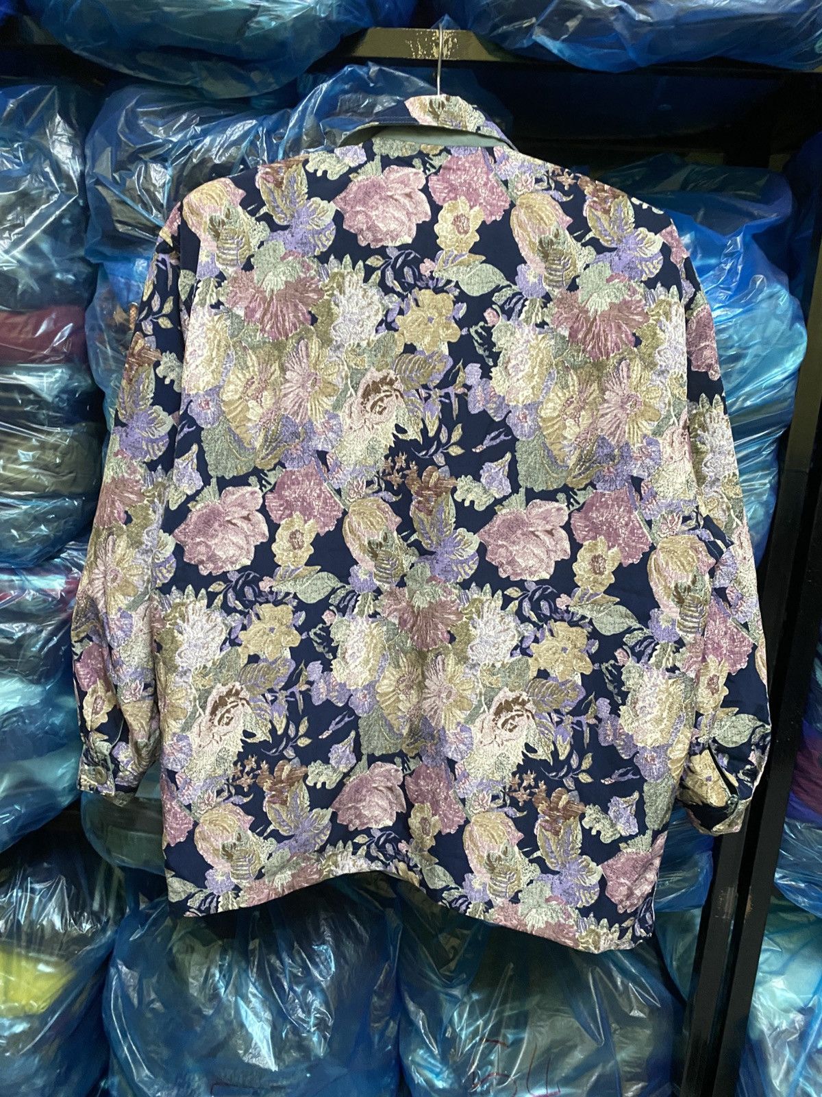 Vintage Vintage 90s Best Collection Japan Floral Tapestry Zip Jacket Size US M / EU 48-50 / 2 - 7 Thumbnail