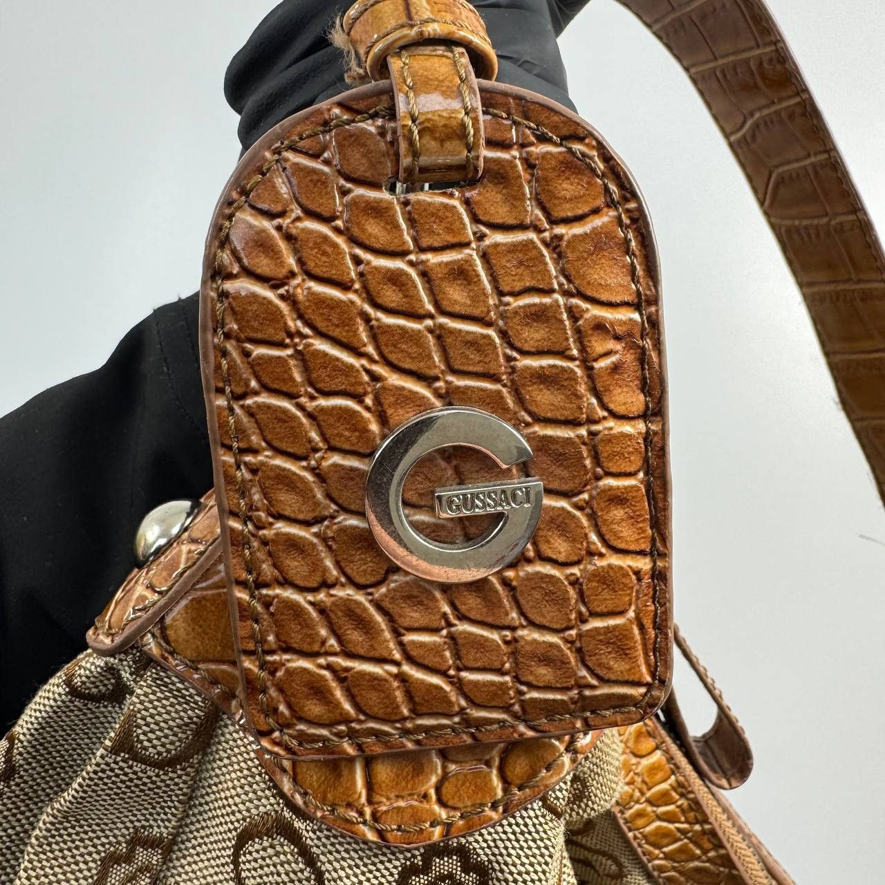Other Gussaci Y2K Mini Shoulder Bag Brown Womens Size ONE SIZE - 3 Thumbnail