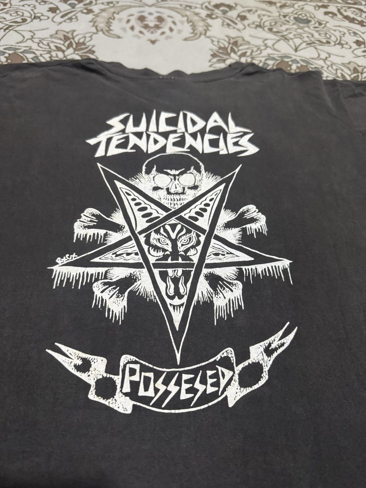 Band Tees × Le Grande Bleu (L.G.B.) × Vintage Vtg 90’s Suicidal Tendencies American Band Punk “Possesed” Size US M / EU 48-50 / 2 - 5 Thumbnail